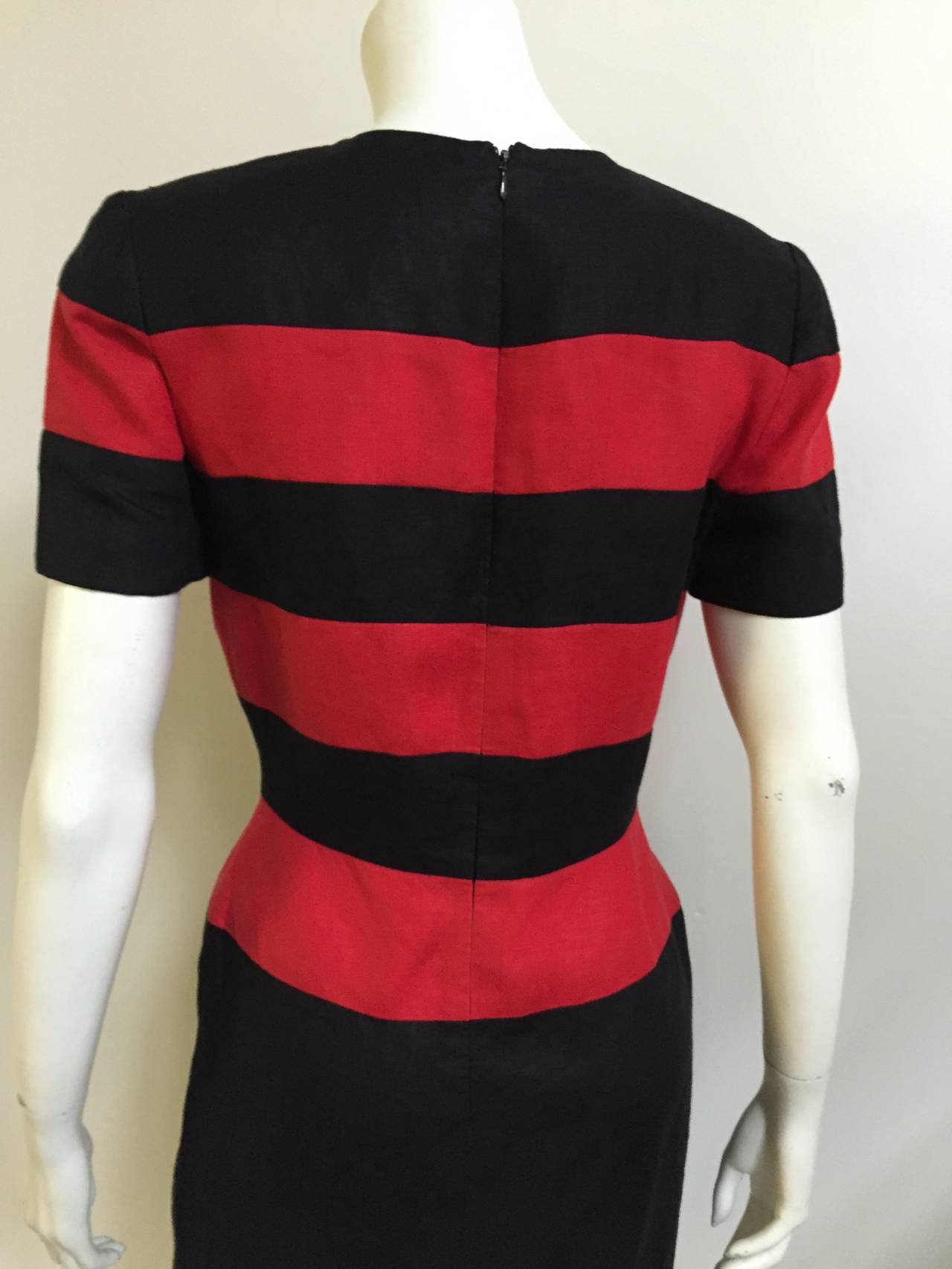 Scaasi Black and Red Linen Striped Sheath Dress, Size 6  For Sale 3