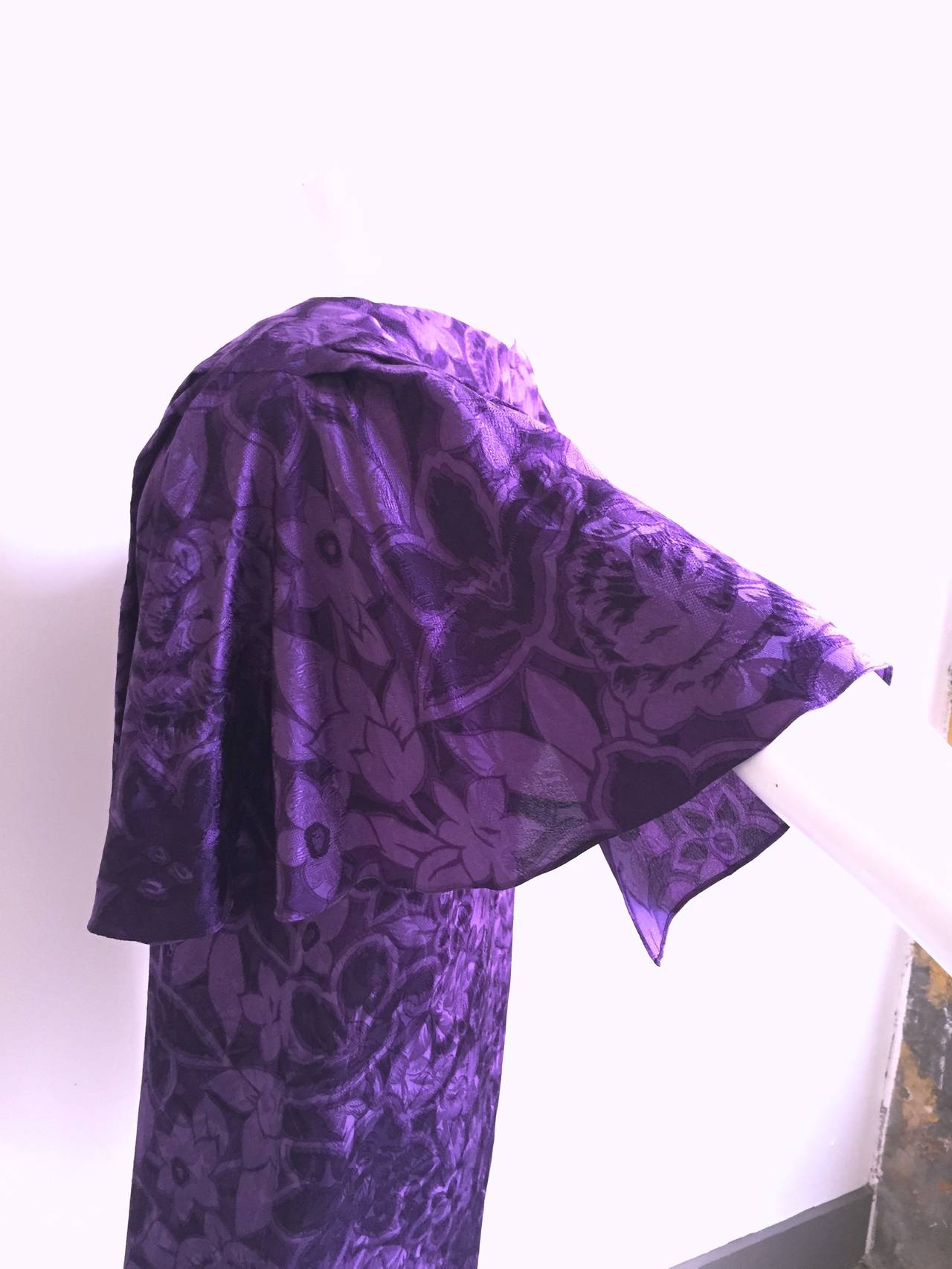 Hanae Mori for Neiman Marcus 80s floral silk dress size 8. For Sale 1