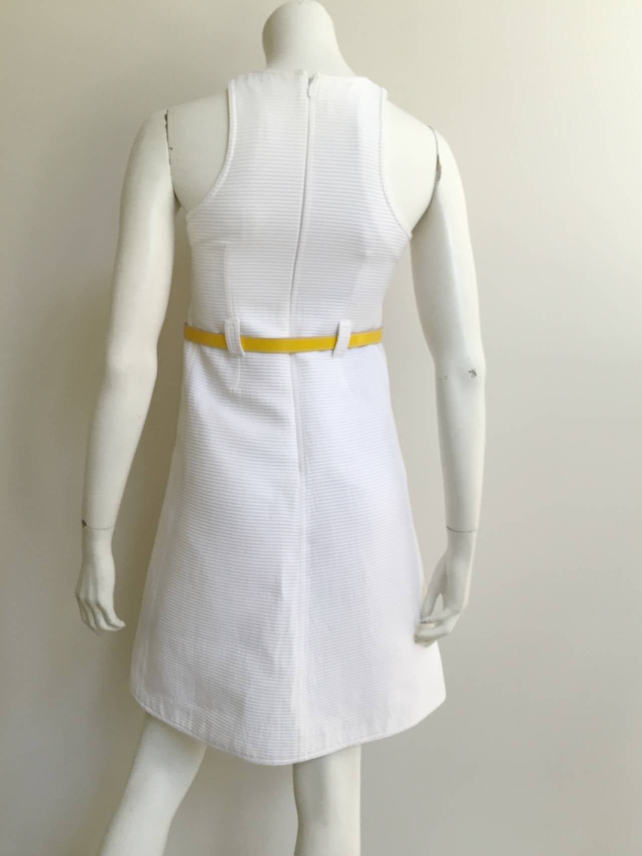 Courreges White Cotton Dress with Belt Size 6. For Sale 2