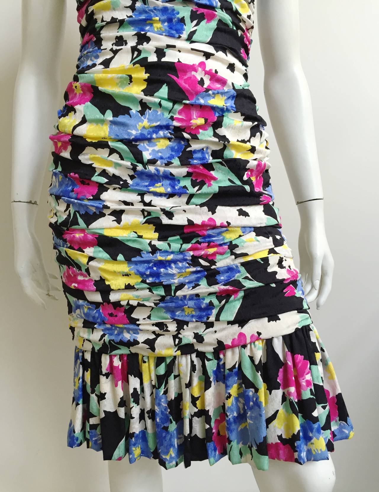 Dior Marc Bohan Silk Strapless Cocktail Dress Size 4, 1980s In Excellent Condition For Sale In Atlanta, GA