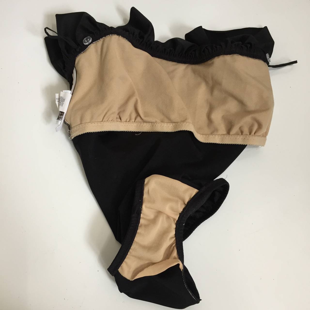 Bill Blass 70s black ruffled swimsuit size 4. 4