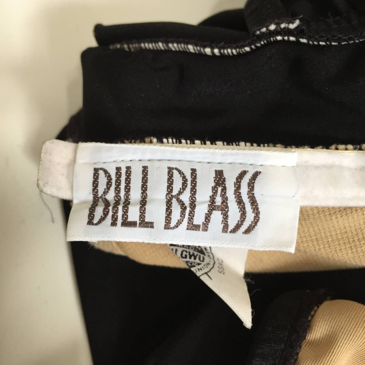 Bill Blass 70s black ruffled swimsuit size 4. 5
