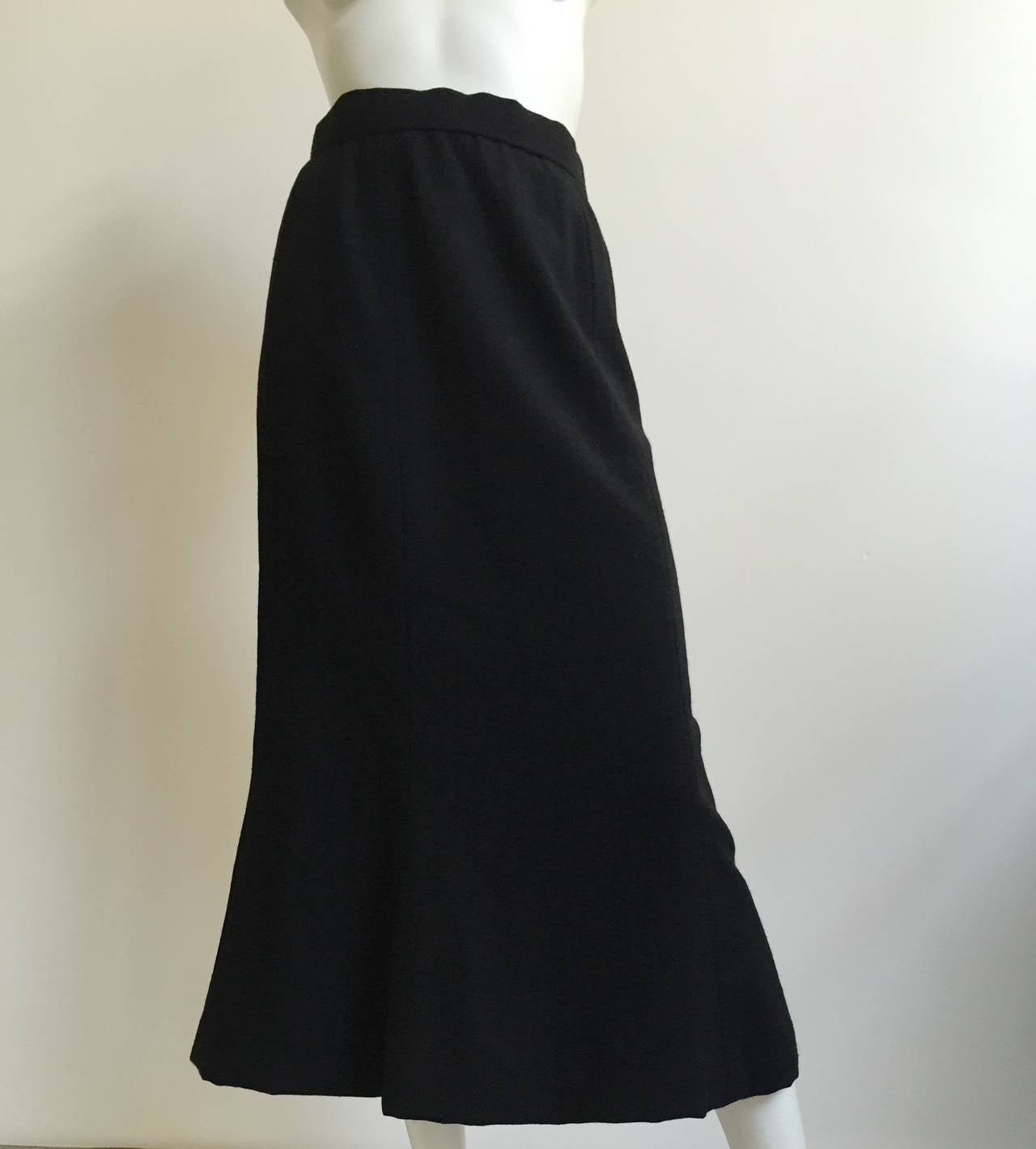 Bill Blass Black Wool Long Skirt Size 4/6. For Sale 4