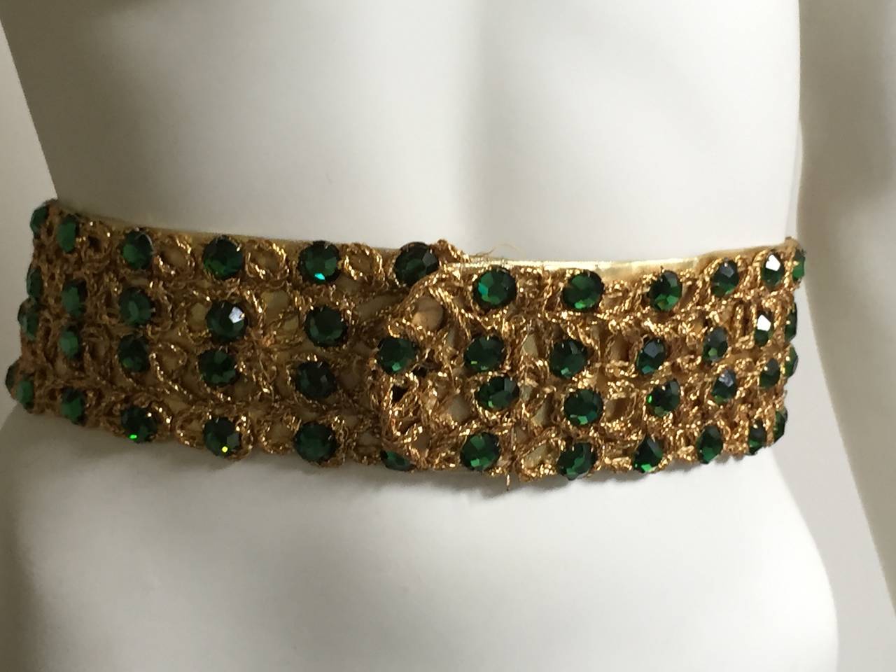 Lillie Rubin 1970s gold rope with green rhinestones evening belt. Belt is 35