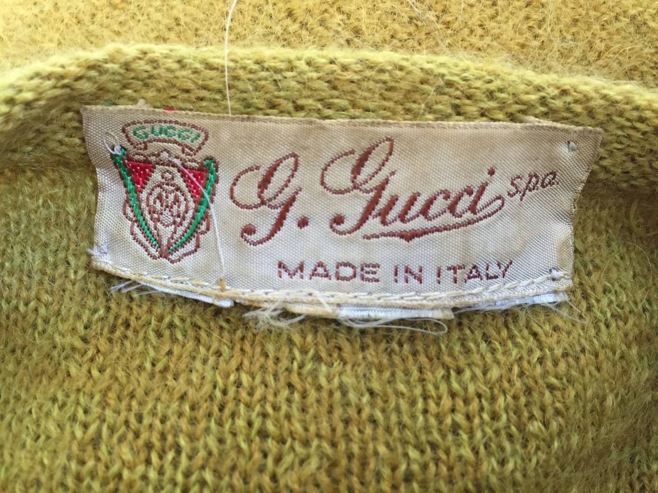 Gucci 1981 Sweater Size Medium. For Sale at 1stdibs