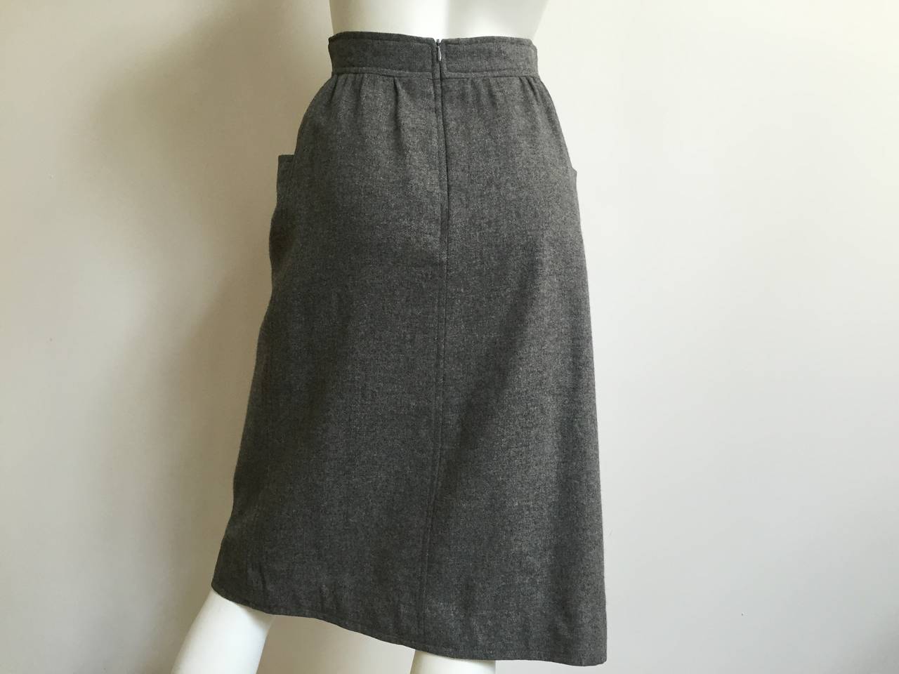 Emanuel Ungaro 60s Skirt With Pockets Size 4. For Sale 1