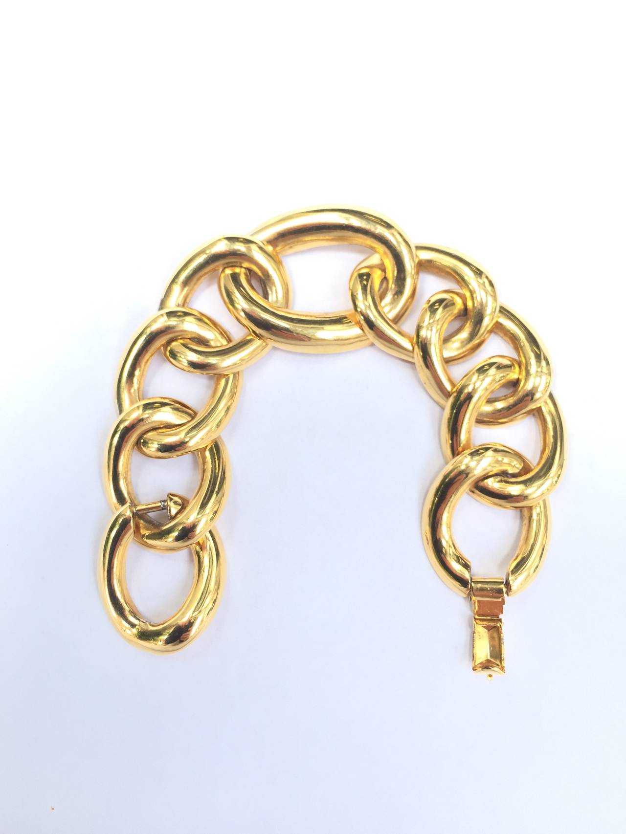 Alexis Kirk 80s gold chain link bracelet. 1