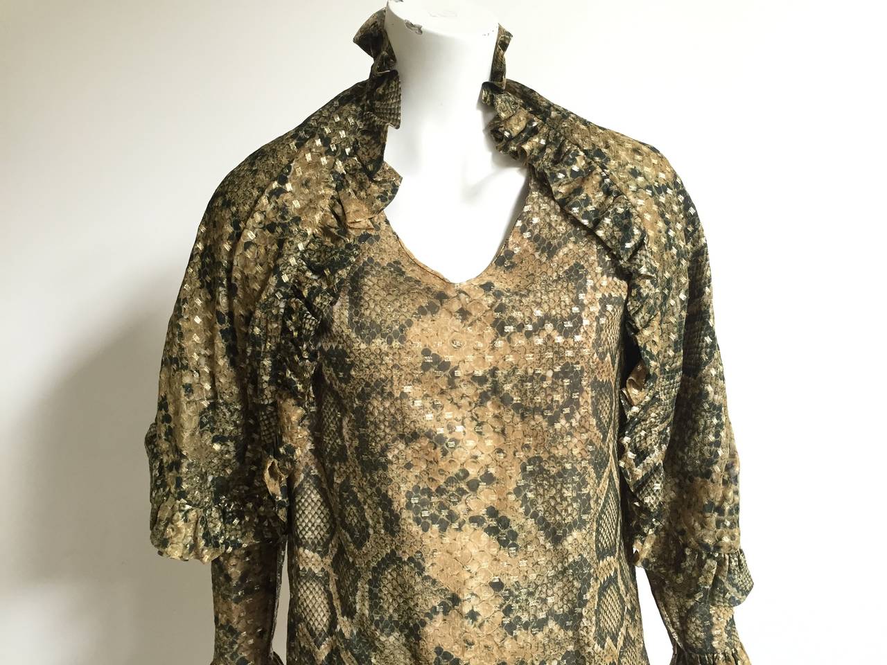 Bill Blass 70s Silk Snake Print with Shawl Dress Size 12. For Sale 2