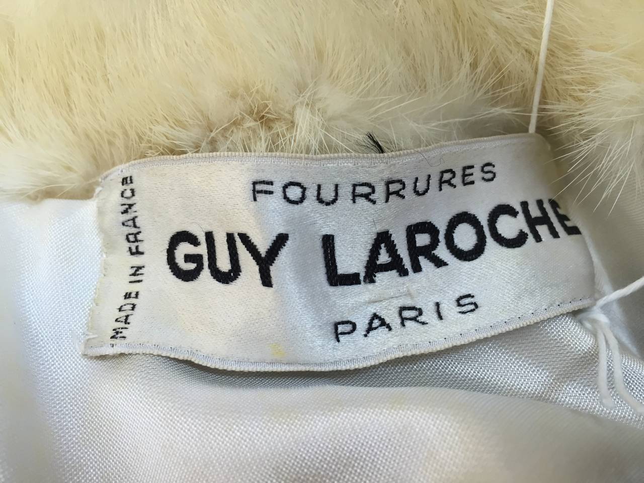 Guy Laroche mink fur jacket, 1960s In Good Condition For Sale In Atlanta, GA