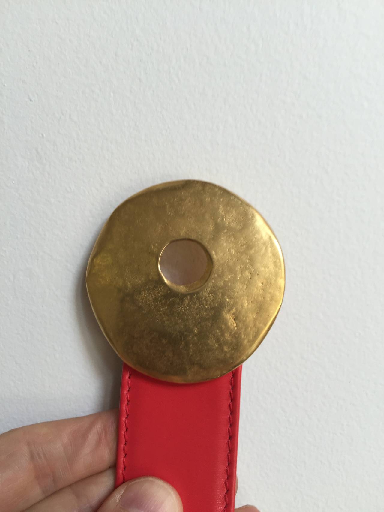 Escada 80s red leather abstract belt buckle. For Sale 1