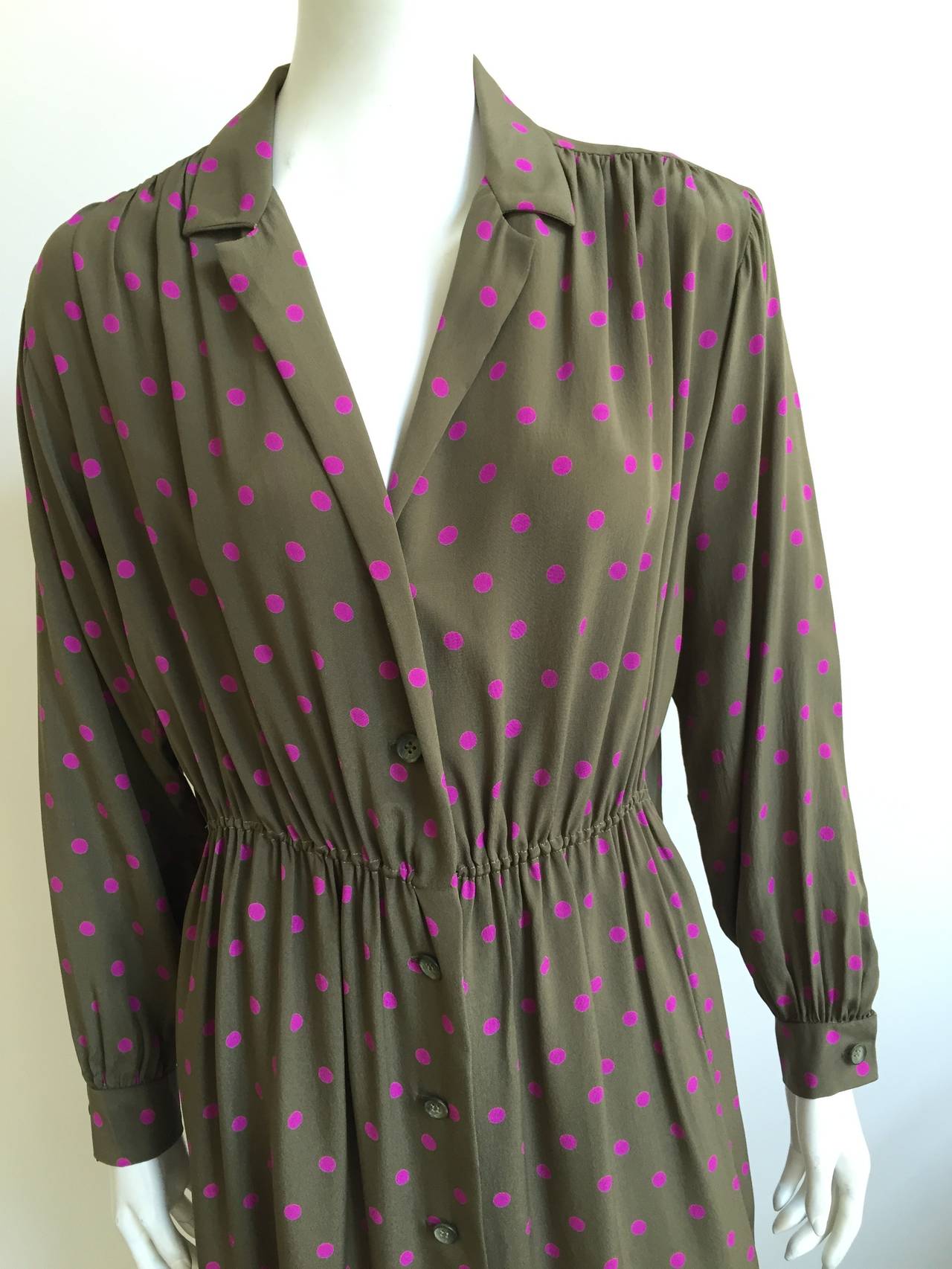 Bill Blass 1970s silk polka dot pattern button up dress with back side cape is a vintage size 12 but fits like a modern USA size 8 ( Please see & use measurements so that you know this treasure will fit your body the way Bill Blass would want it