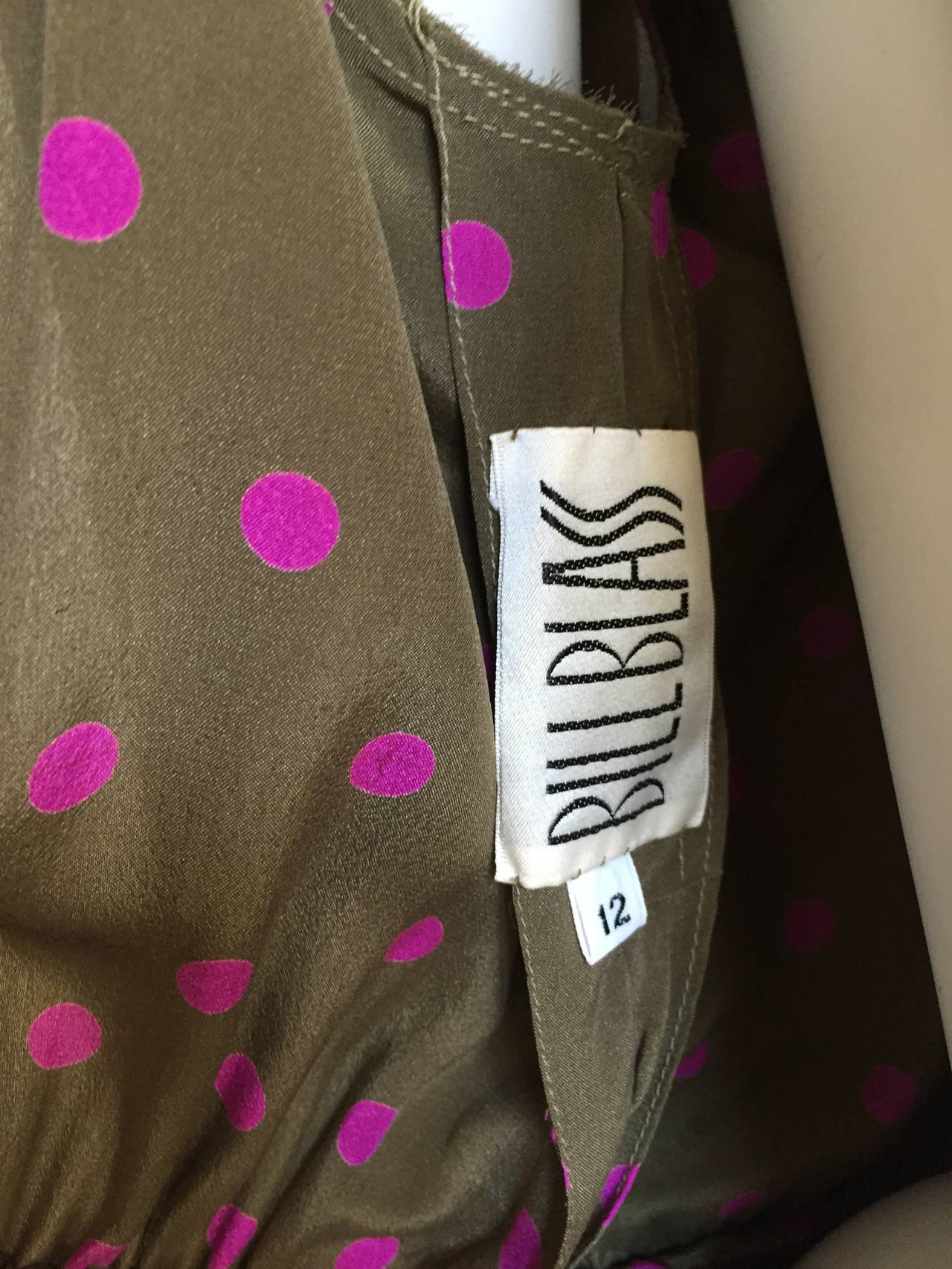 Bill Blass Silk Dress With pockets Size 8. For Sale 4