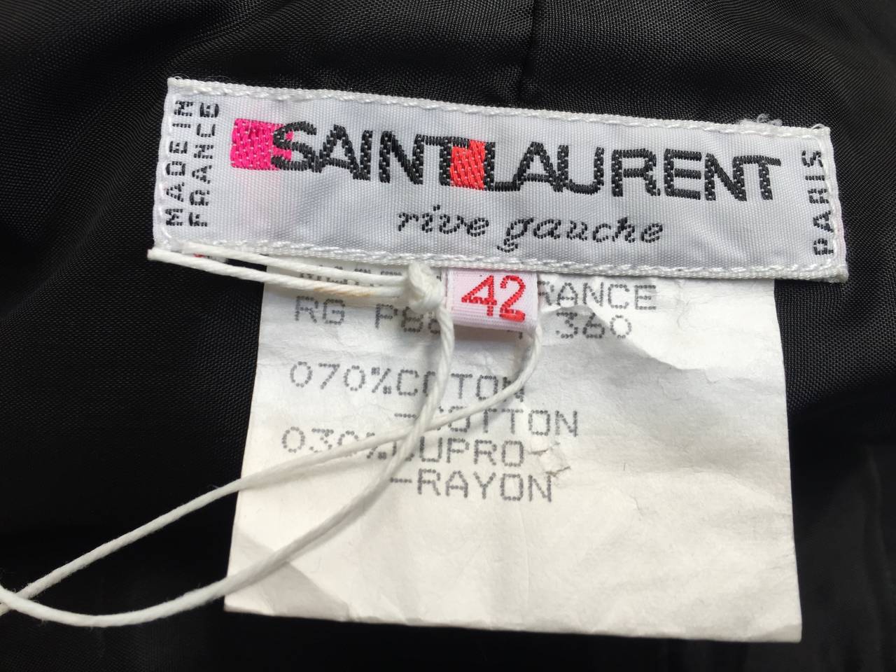 Saint Laurent Rive Gauche 1980s Black Velvet skirt Size 6. For Sale 3