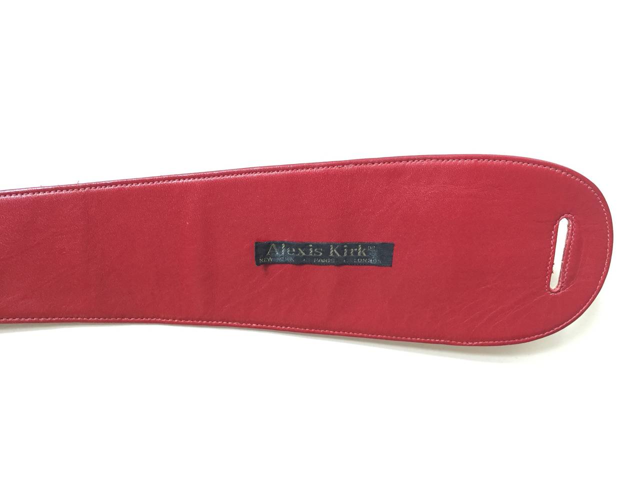 Alexis Kirk 80s red leather tie belt. In Good Condition For Sale In Atlanta, GA
