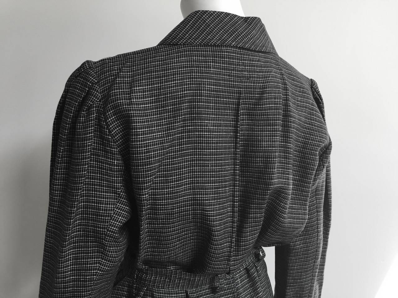 Ungaro Linen Skirt Suit with Pockets and Belt Size 6  For Sale 1