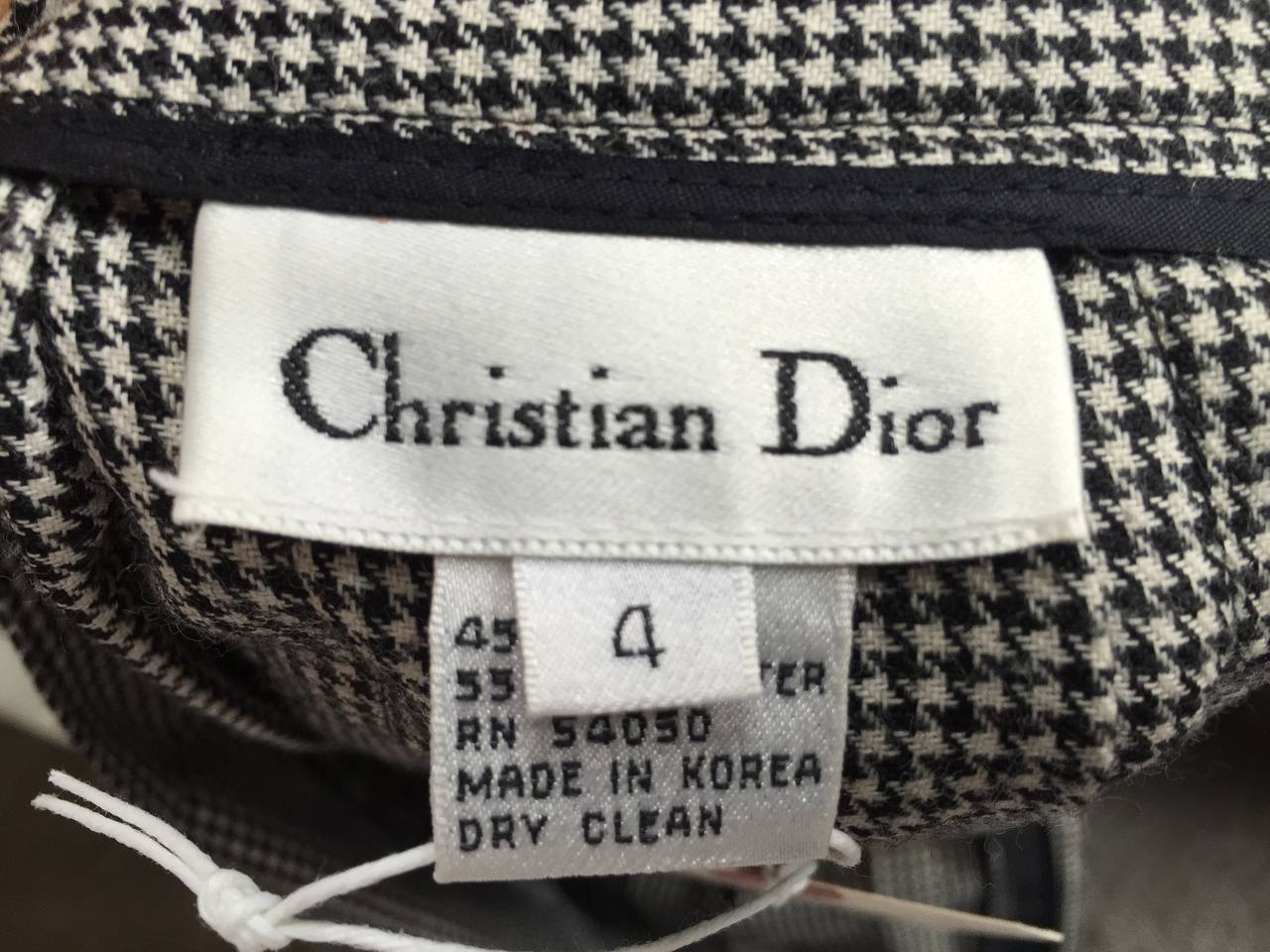 Dior 1980s Wool Long Houndstooth Pleated Skirt Size 4. 1