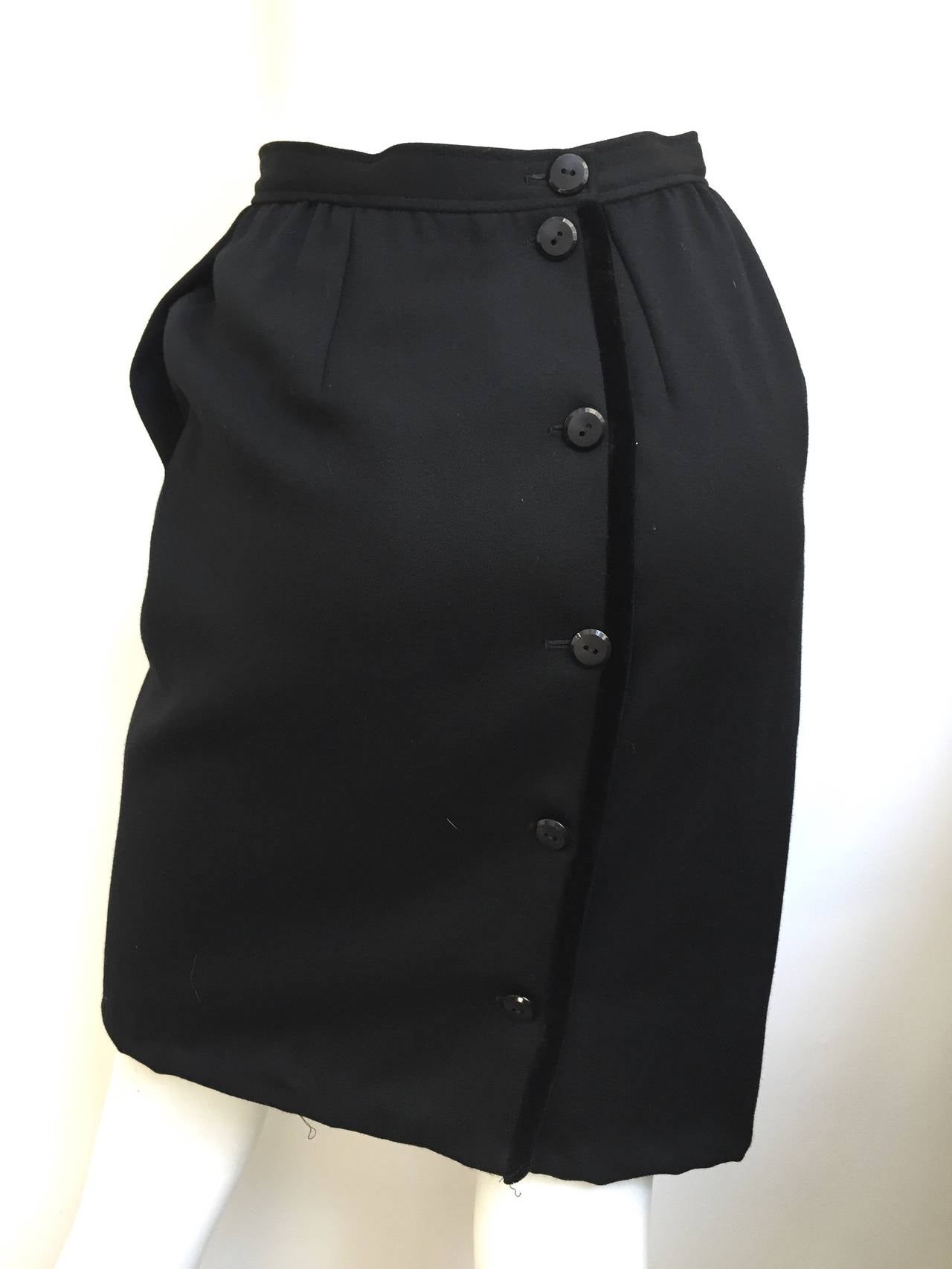 Women's Valentino 1980s Black Wool Wrap Skirt With Pockets Size 4. For Sale
