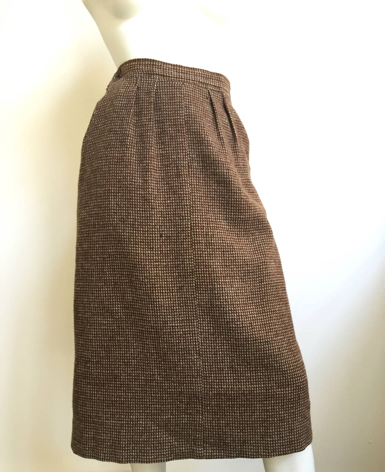 Yves Saint Laurent Brown Wool Skirt With Pockets  For Sale 4