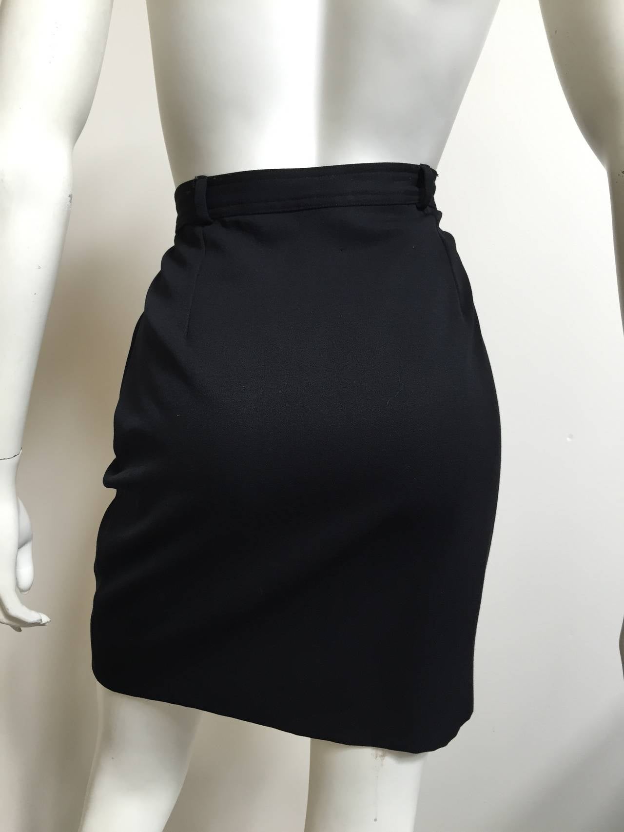 Valentino 80s Black Wool Skirt With Pockets Size 6. 2