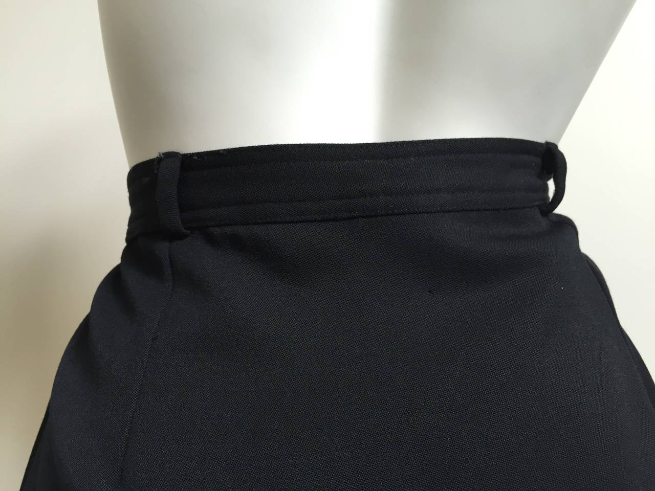 Valentino 80s Black Wool Skirt With Pockets Size 6. 3