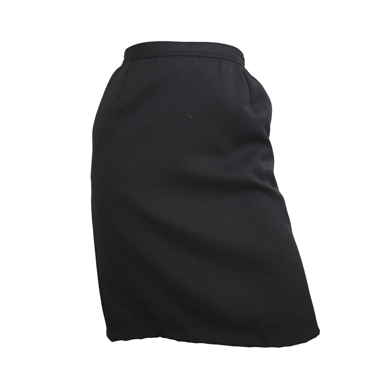Valentino 1980s Black Wool Wrap Skirt With Pockets Size 4. For Sale