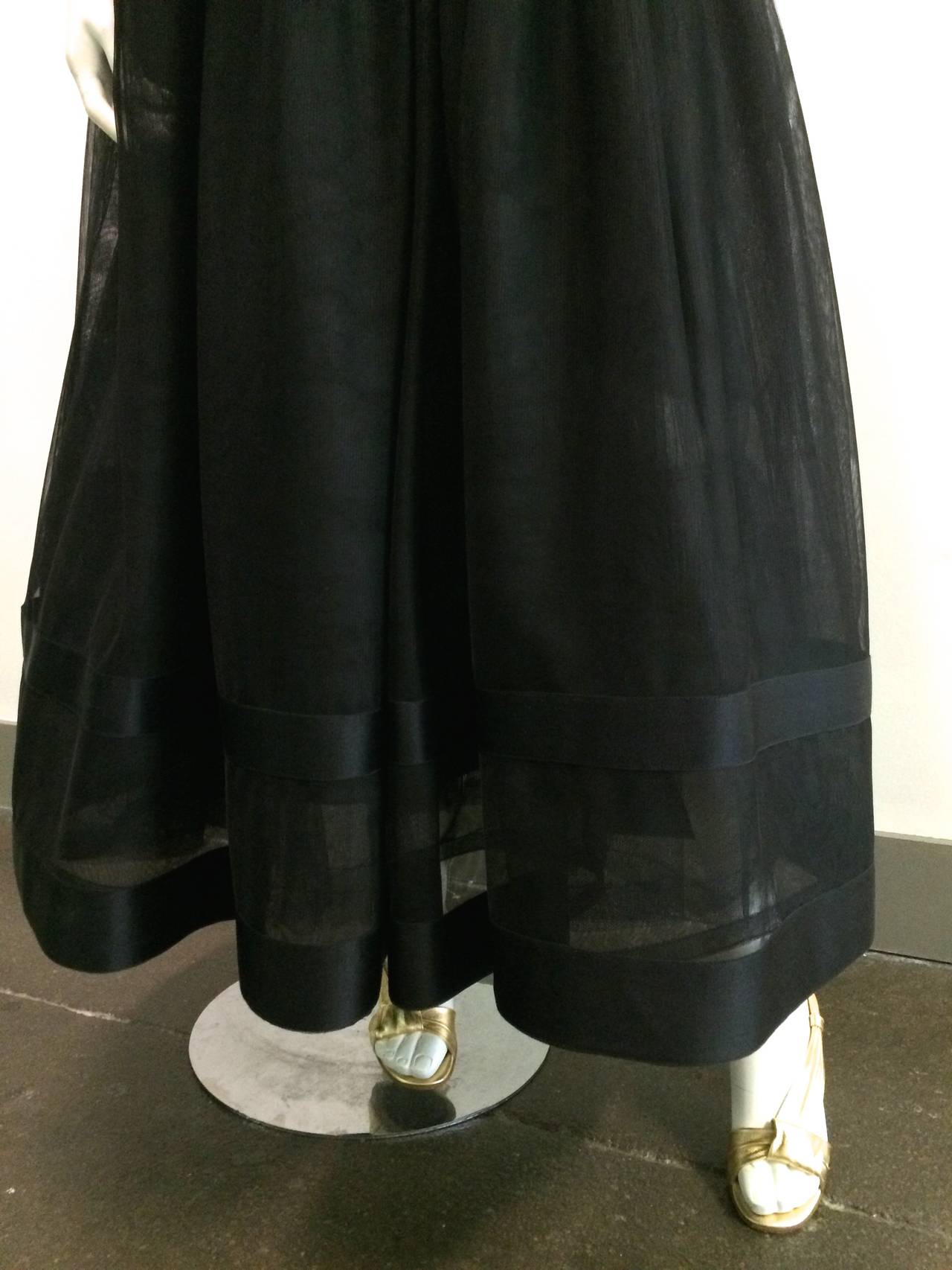 Women's Chanel 1985 silk and tulle ball gown size 0. For Sale