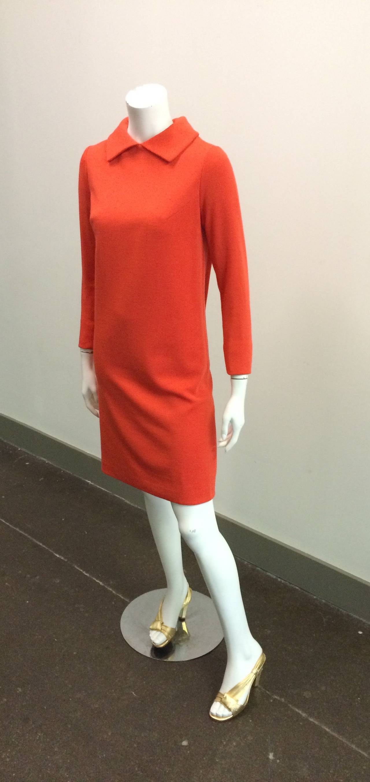 Bill Blass for Maurice Rentner 60s Chemise Wool Dress Size 6. In Excellent Condition For Sale In Atlanta, GA