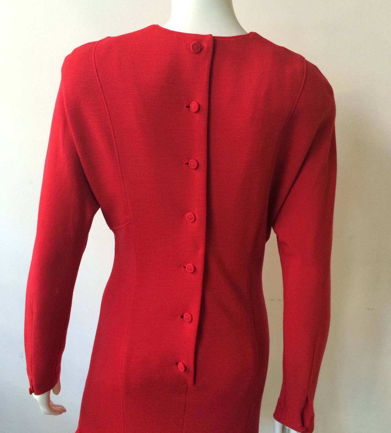  Hanae Mori for Neiman Marcus 1980s Red Wool Jersey Dress Size 6. For Sale 1