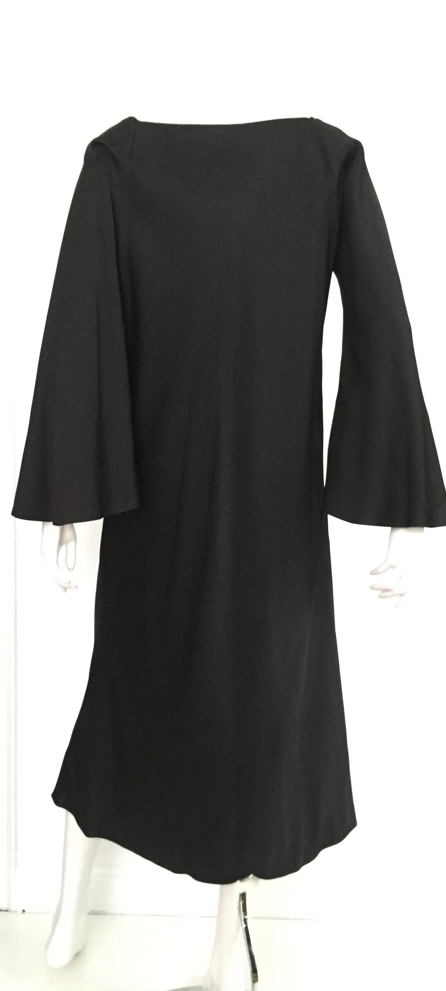 Women's Pauline Trigere 80s black evening dress size 12 / 14. For Sale