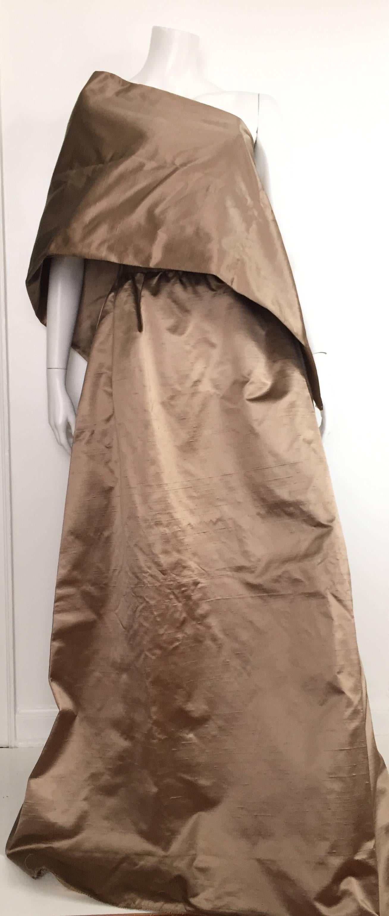 Norman Norell 1957 silk evening skirt & shawl size 8.  In Excellent Condition For Sale In Atlanta, GA