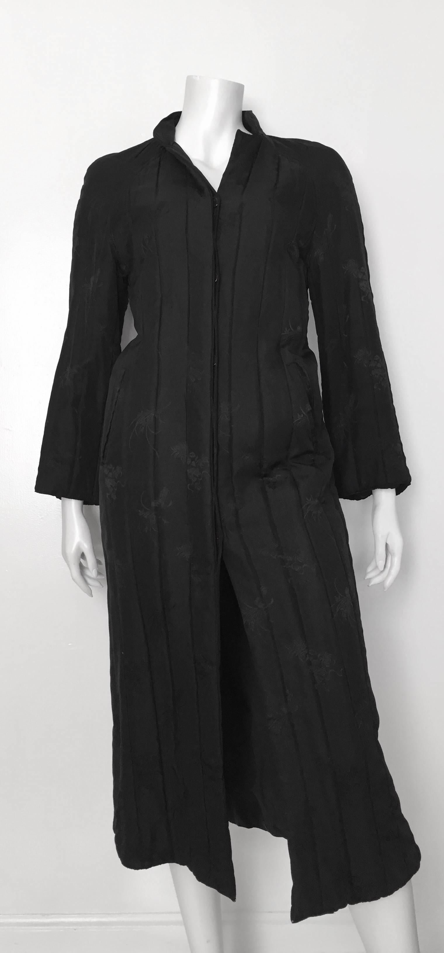 Bergdorf Goodman long black silk quilted coat, 1980s 5