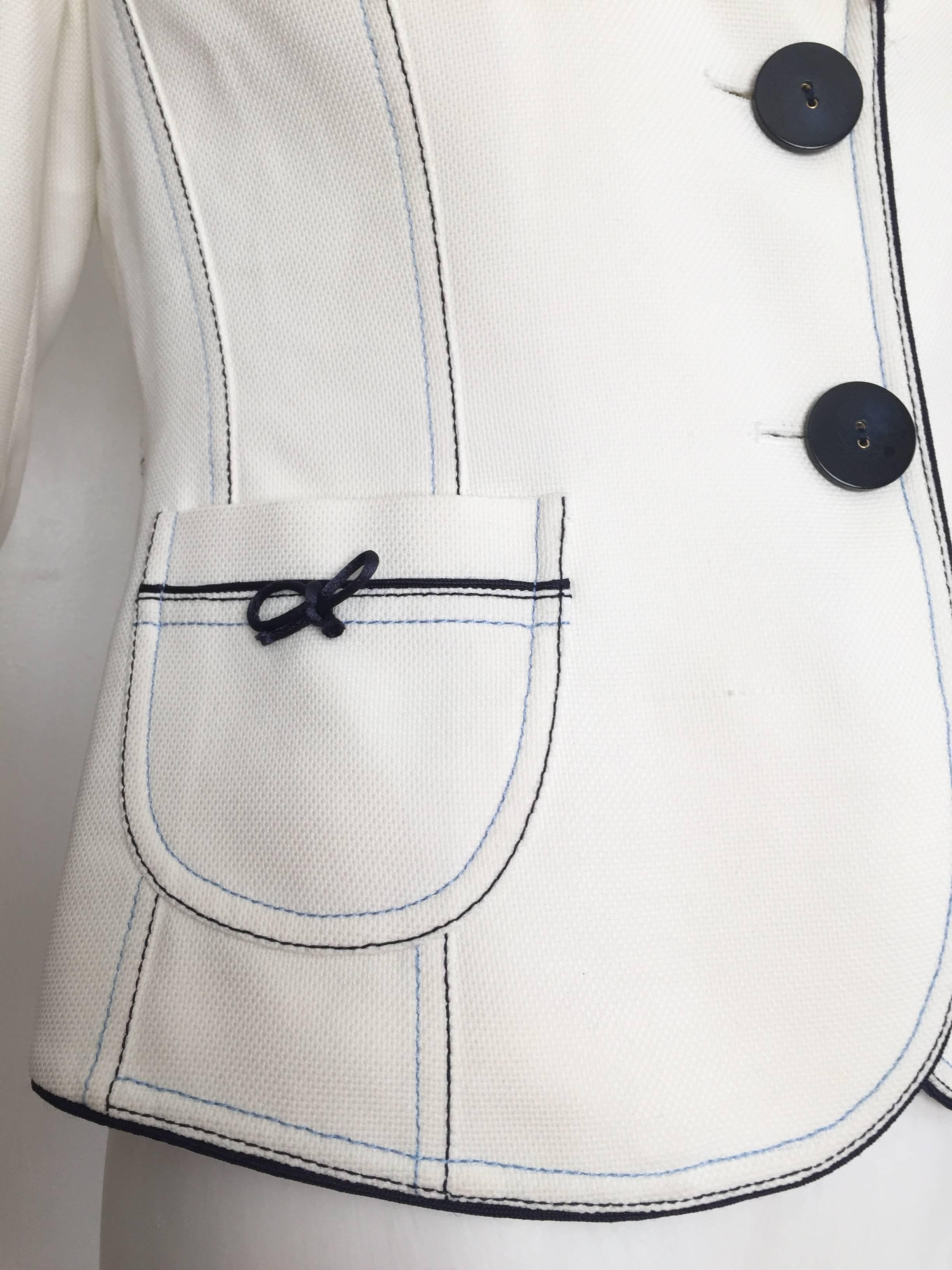 Gray Biba White Cotton Jacket size 6.  For Sale