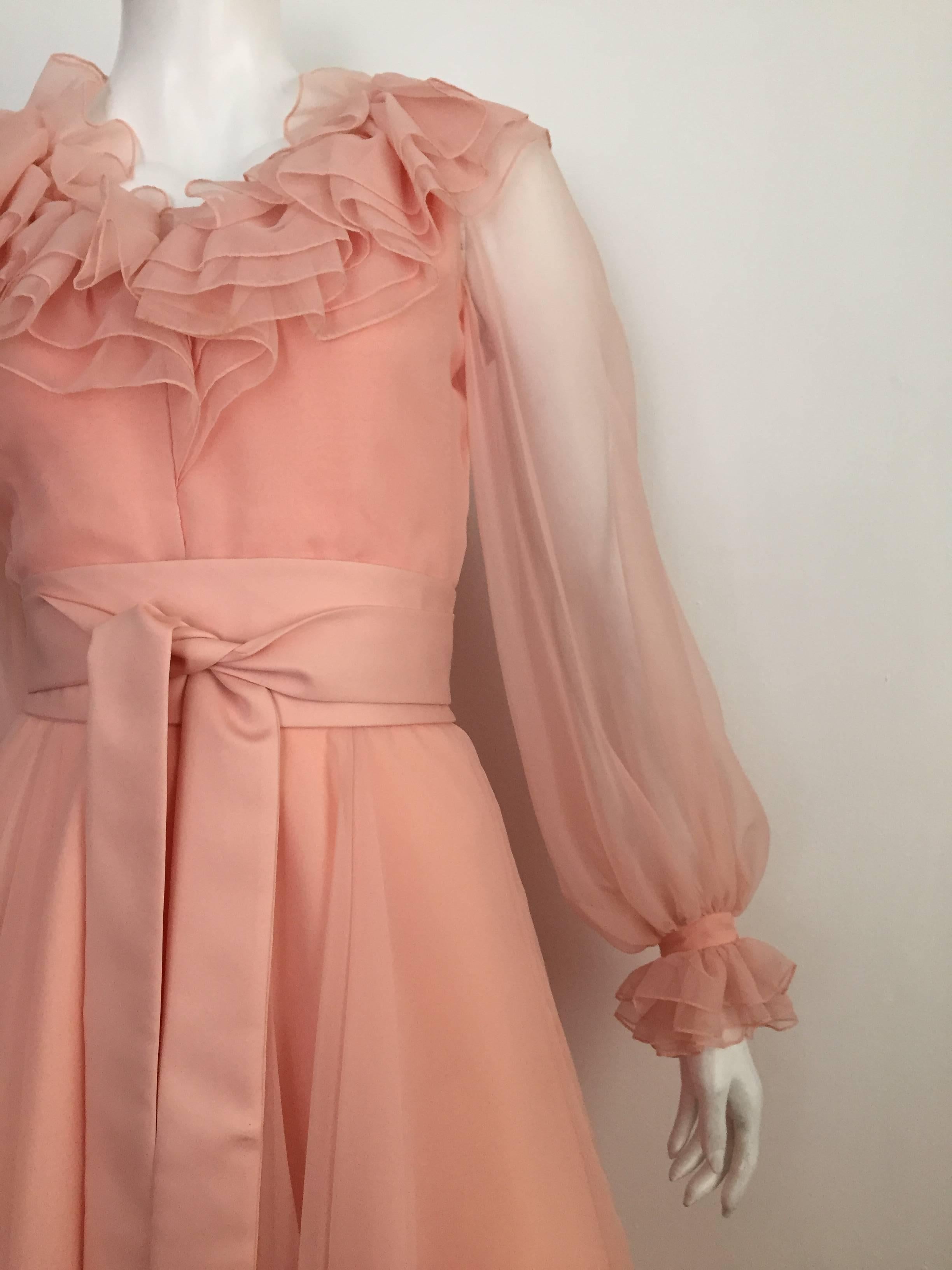 Beige Estevez 70s Peach Chiffon Layered Cocktail Dress Size 4. 