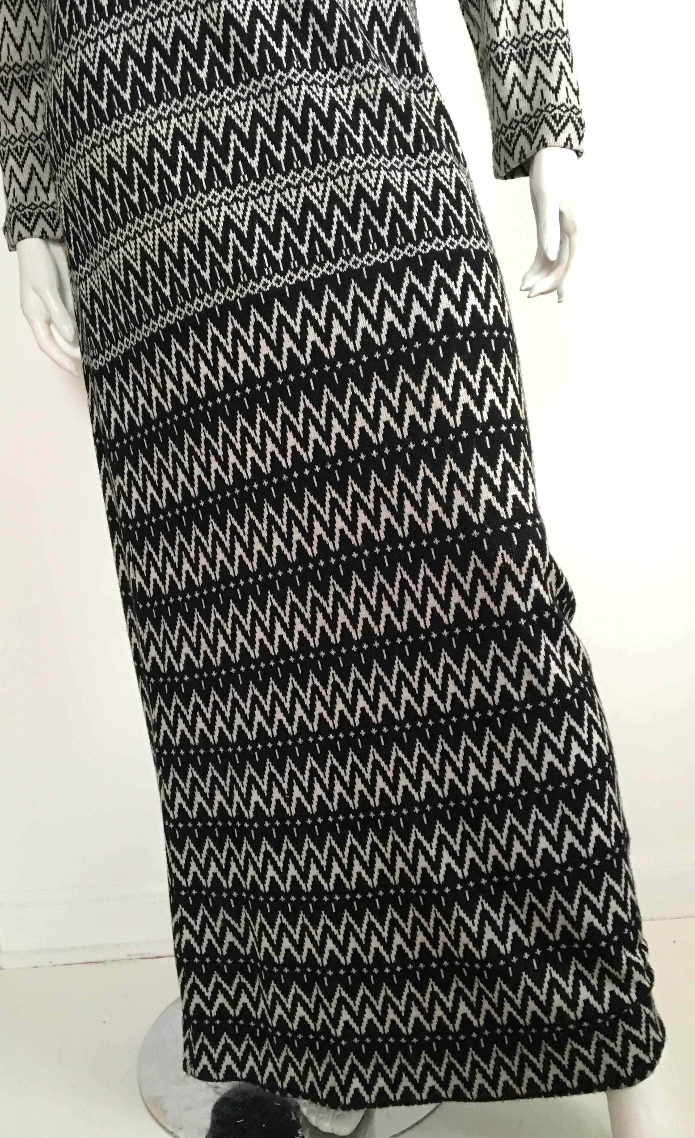 Black Susan Small 1970s Knit Maxi Long Dress Size 6/8. For Sale
