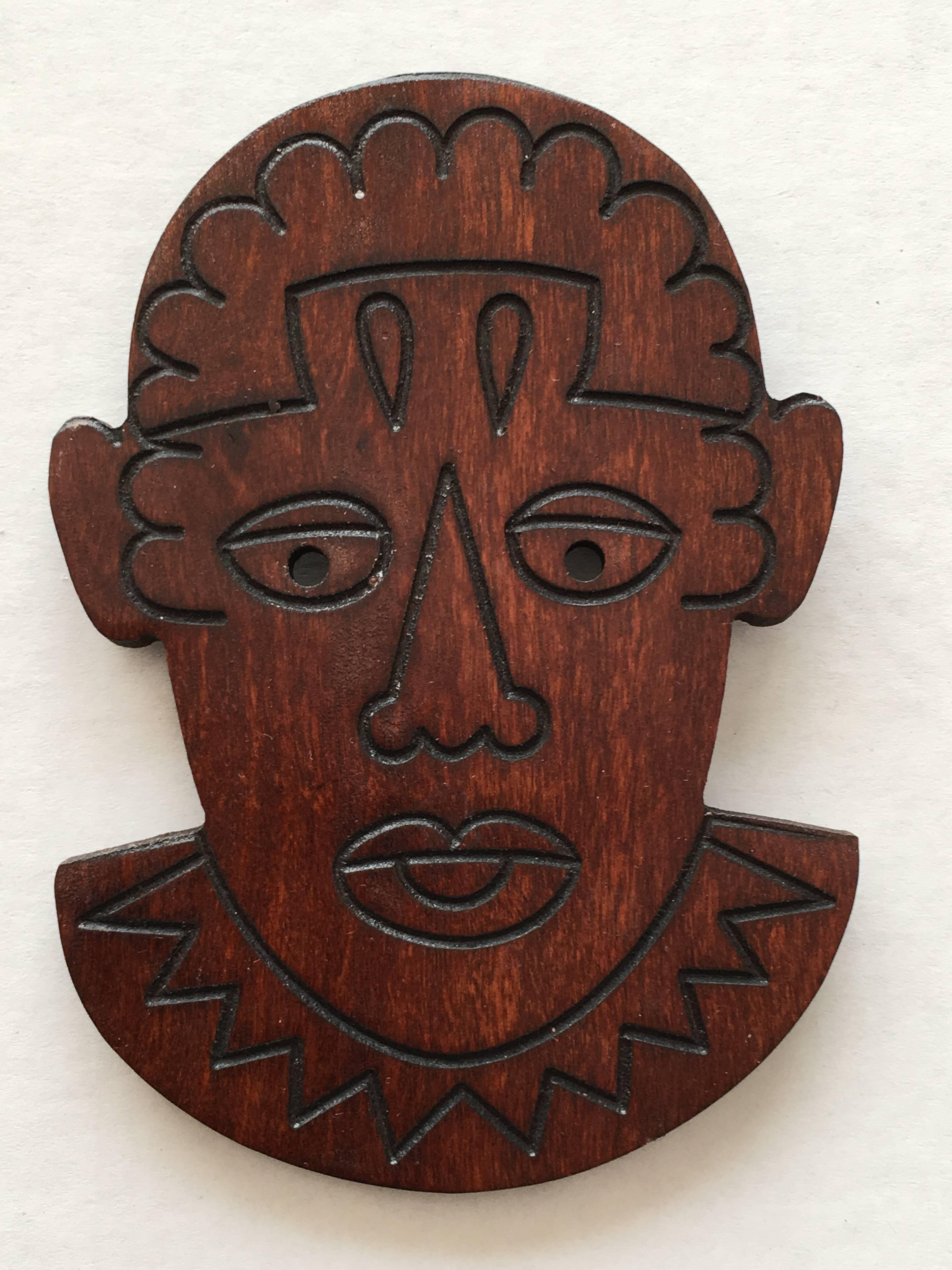 Patrick Kelly Paris 1989 African Wooden Face Cutout Pin.  For Sale 4