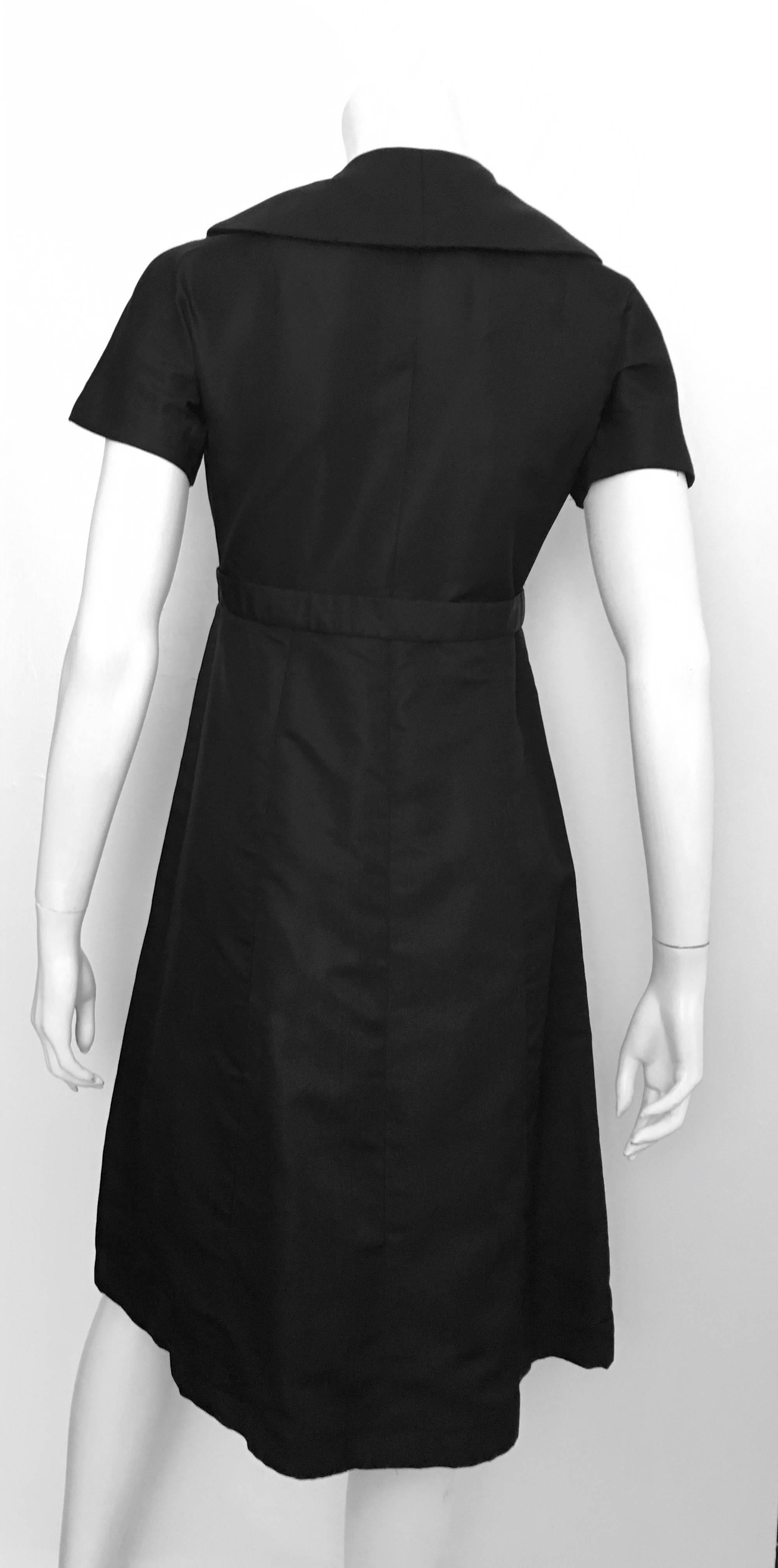 Malcolm Charles Black Silk Taffeta Dress Size 6. In Excellent Condition For Sale In Atlanta, GA