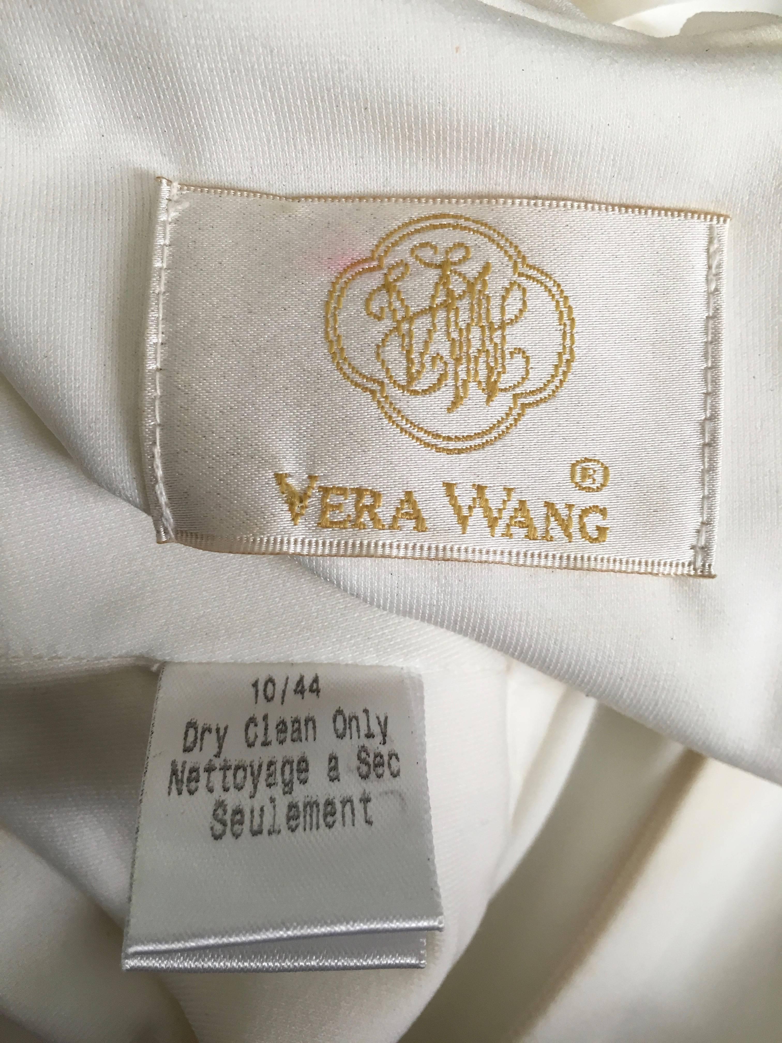 Vera Wang 1990s White Jersey Sleeveless Dress Size 8. For Sale 3
