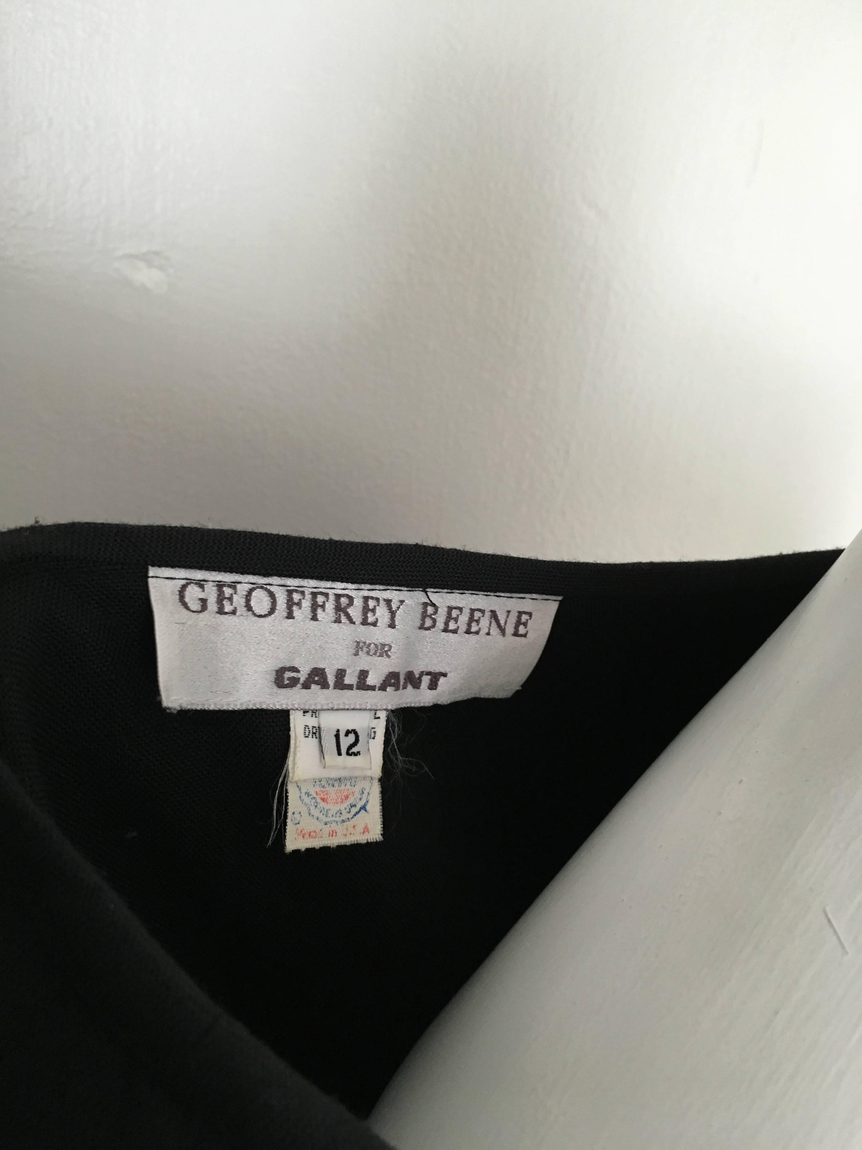Geoffrey Beene Black Linen Dress With Pockets Size 12. For Sale 3