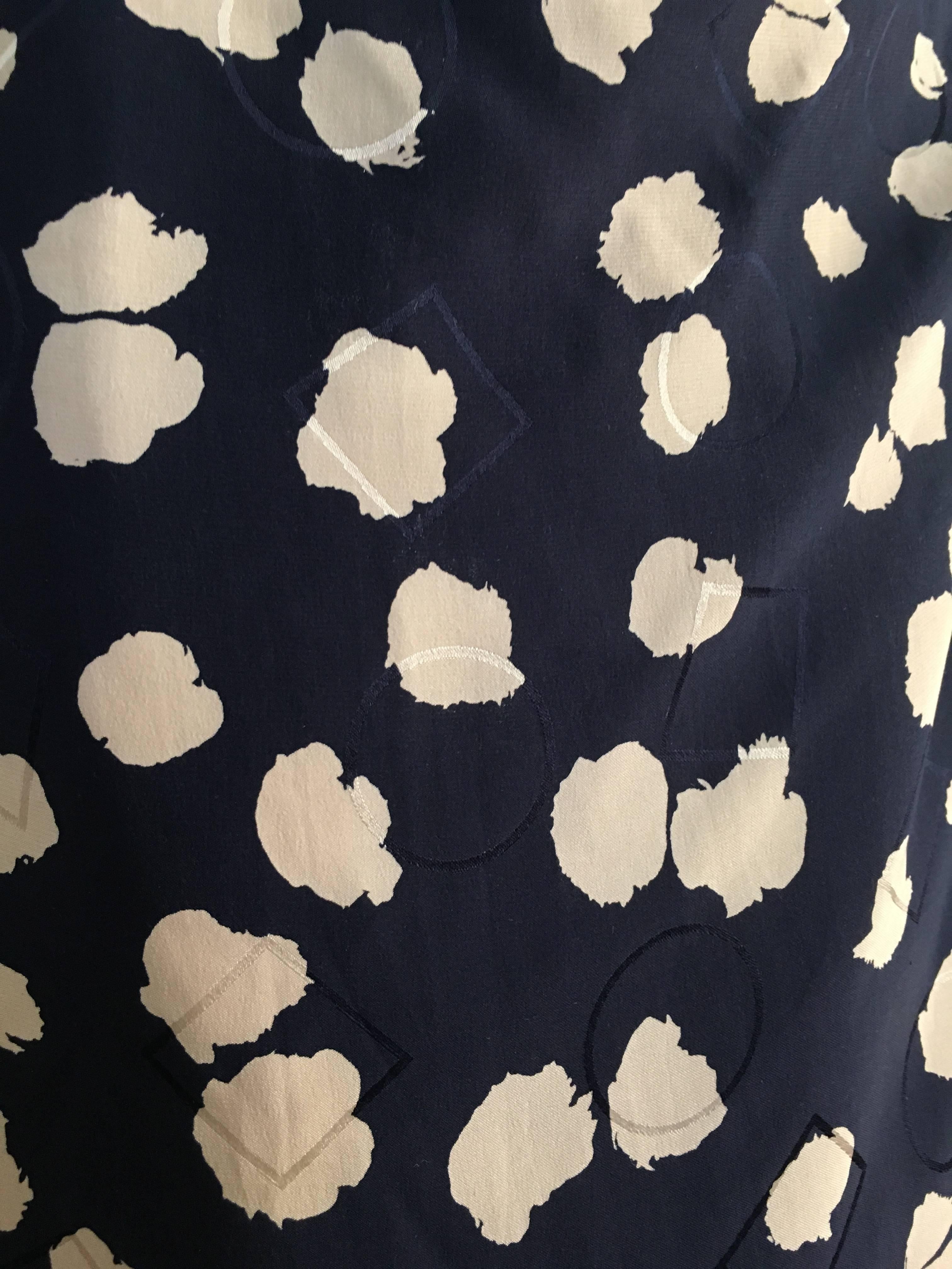Carolina Herrera Navy Cloud Silk Faux Wrap Dress Size 8. 1