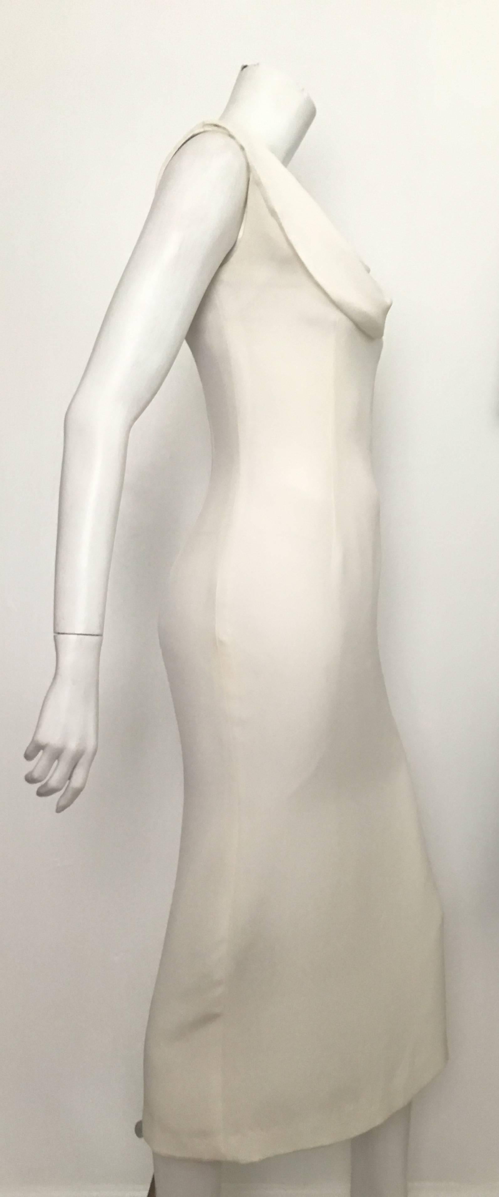 Scaasi Off White Long Sheath Evening Dress Size 4. In Excellent Condition In Atlanta, GA