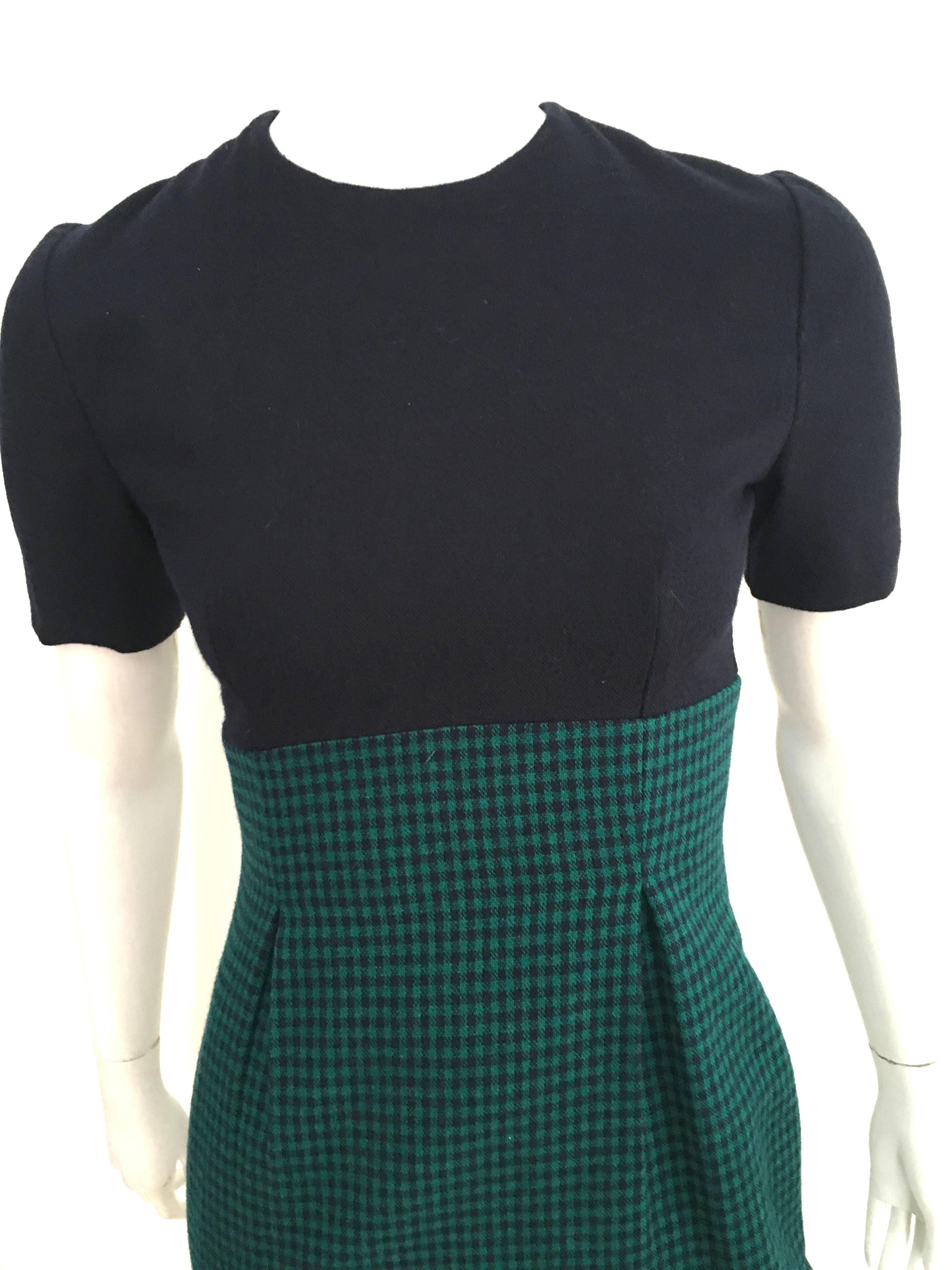 Bill Blass 1980s wool navy top & green checker board pattern bottom, short sleeve sheath dress is a size 4. Ladies please use your measuring tape so you can properly measure your bust, waist & hips to make certain this vintage Bill Blass will fit