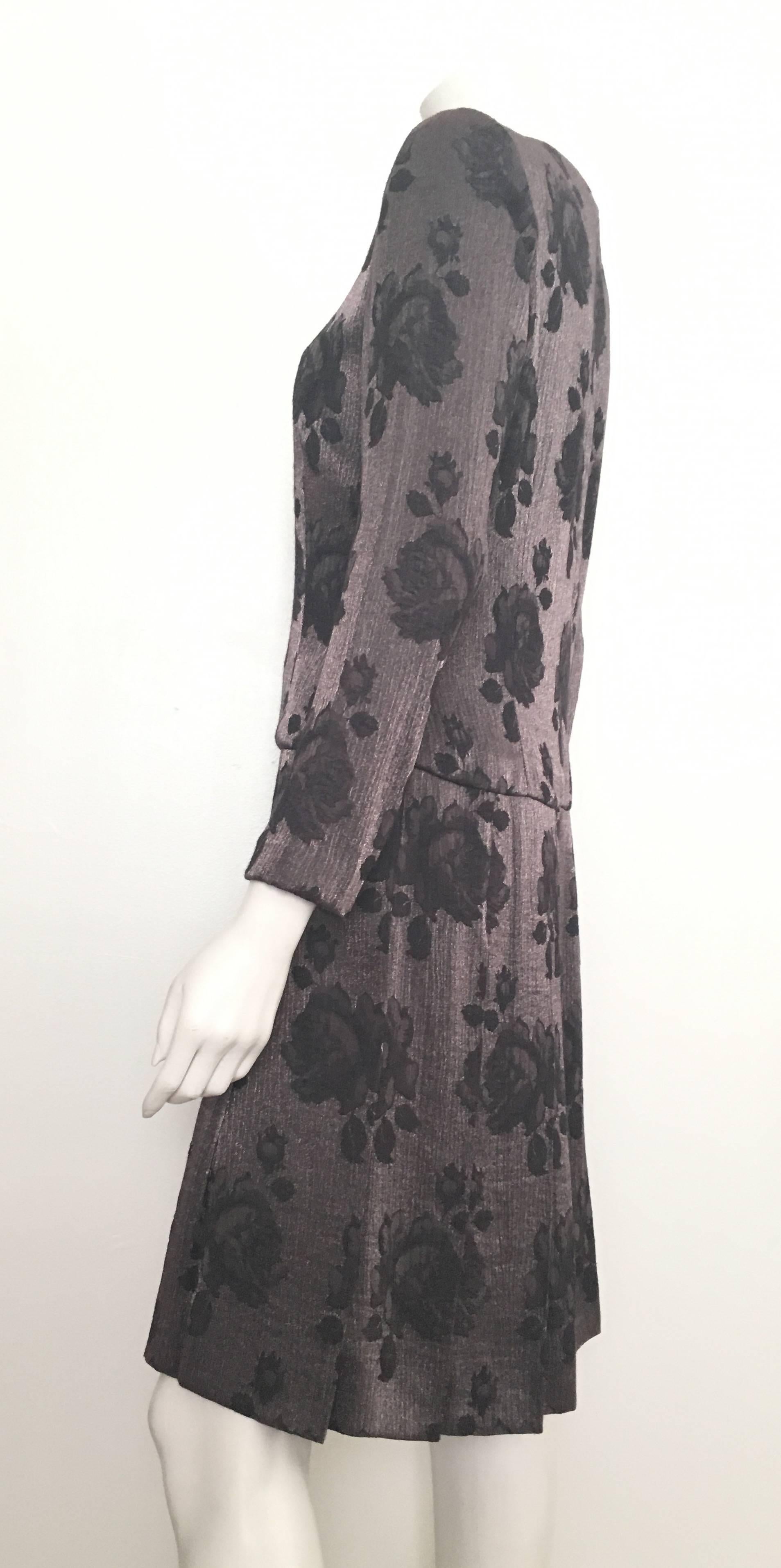 Travilla Rose Pattern Pleated Evening Cocktail Dress Size 8. For Sale 1