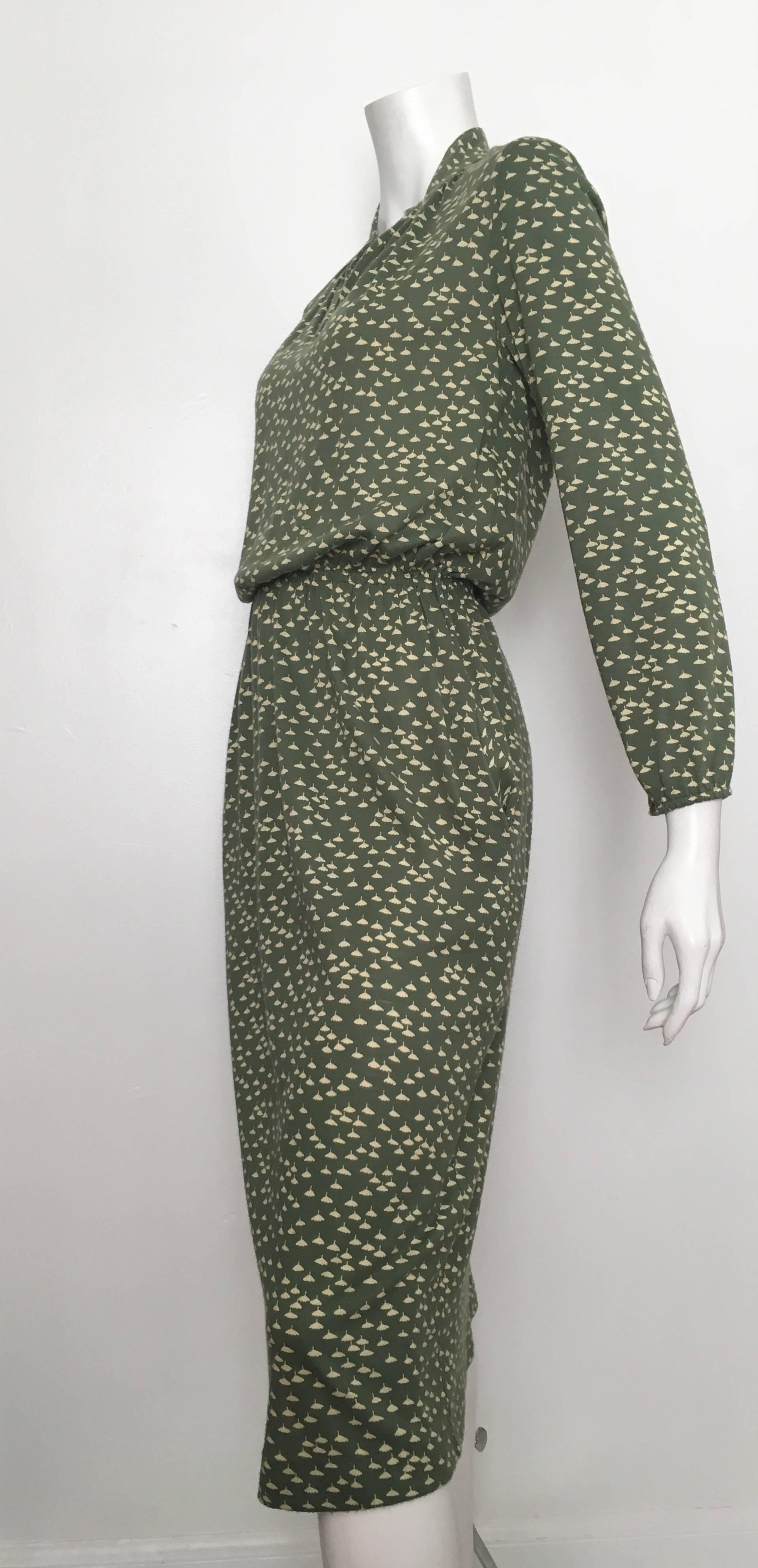 Diane von Furstenberg Casual Dress With Pockets Size 4, 1970s  1