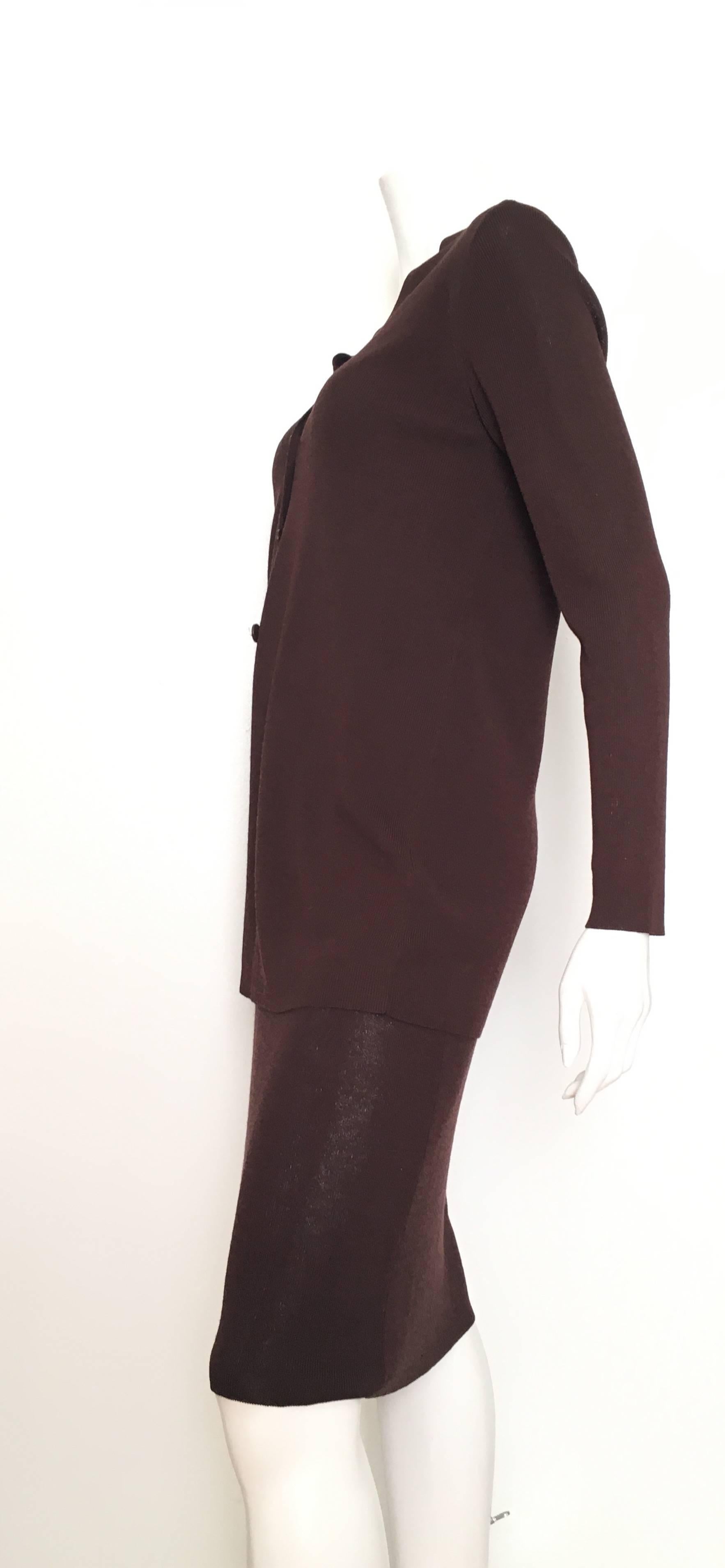 Women's or Men's Saks Fifth Avenue Brown Knit Sleeveless Dress & Jacket Size 4/6. For Sale