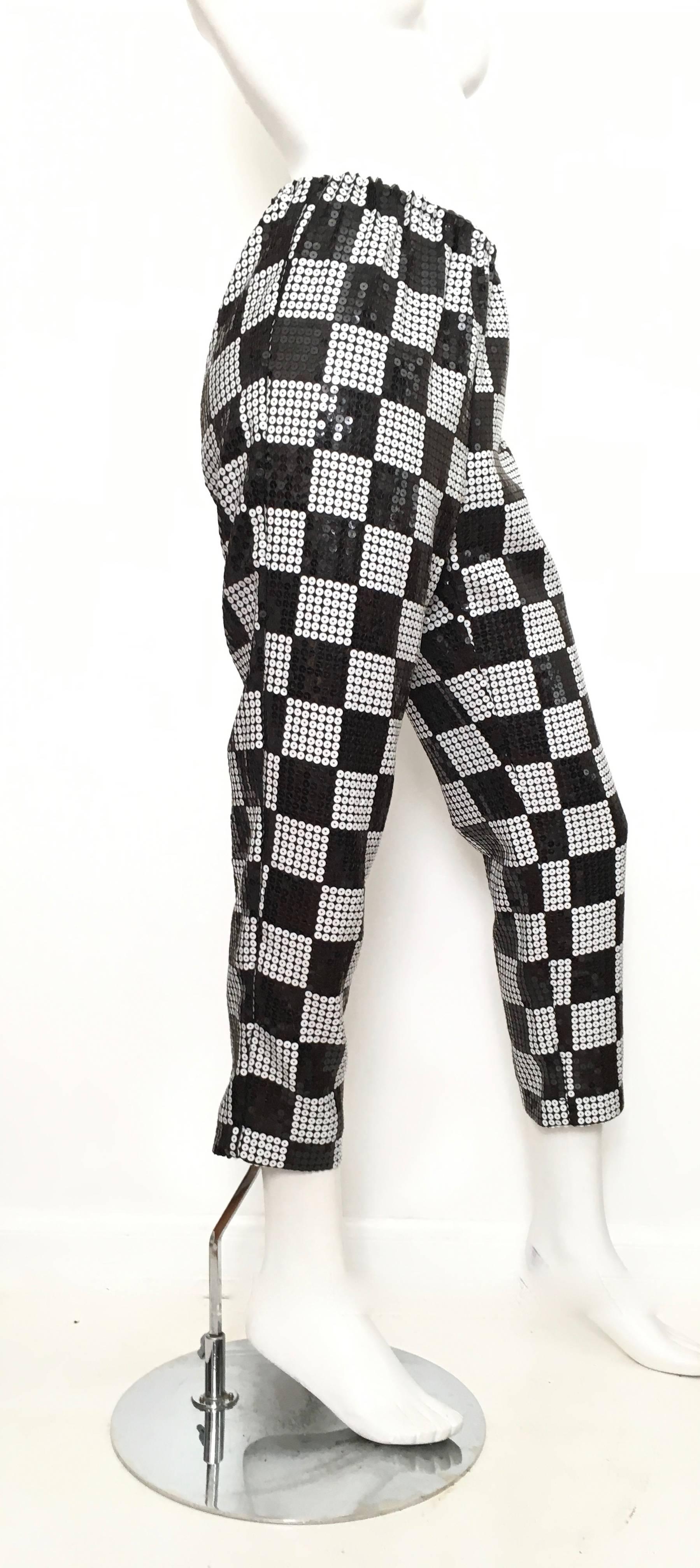 Comme des Garçons Black & White Sequin Pants Size 4. In Excellent Condition For Sale In Atlanta, GA