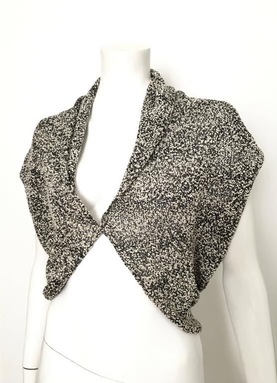 Alice+Olivia Black and White Cotton Top Size S/P. For Sale at 1stDibs