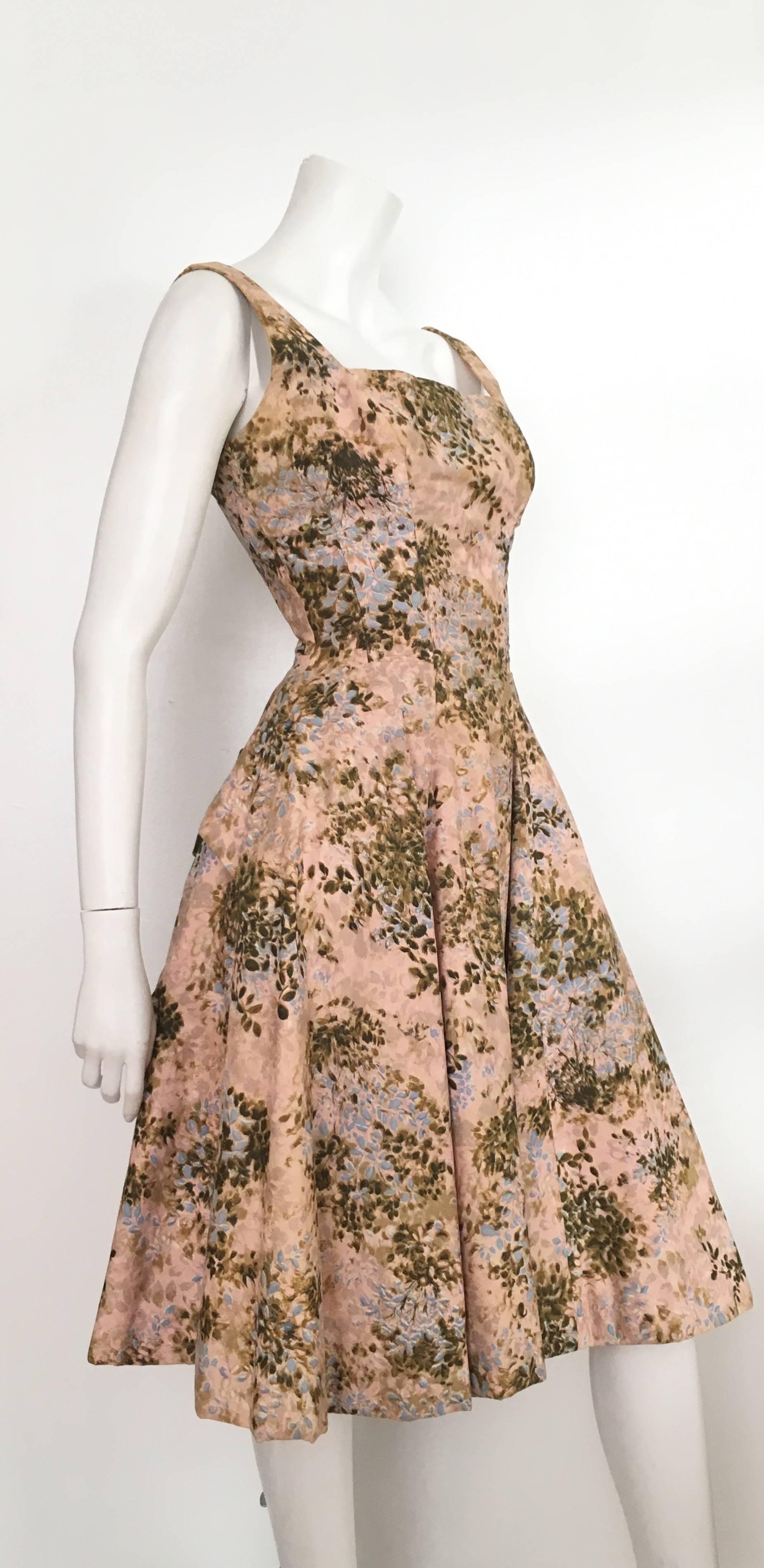 Brown Estevez 1950s Cotton Floral Flared Dress Size 4. 