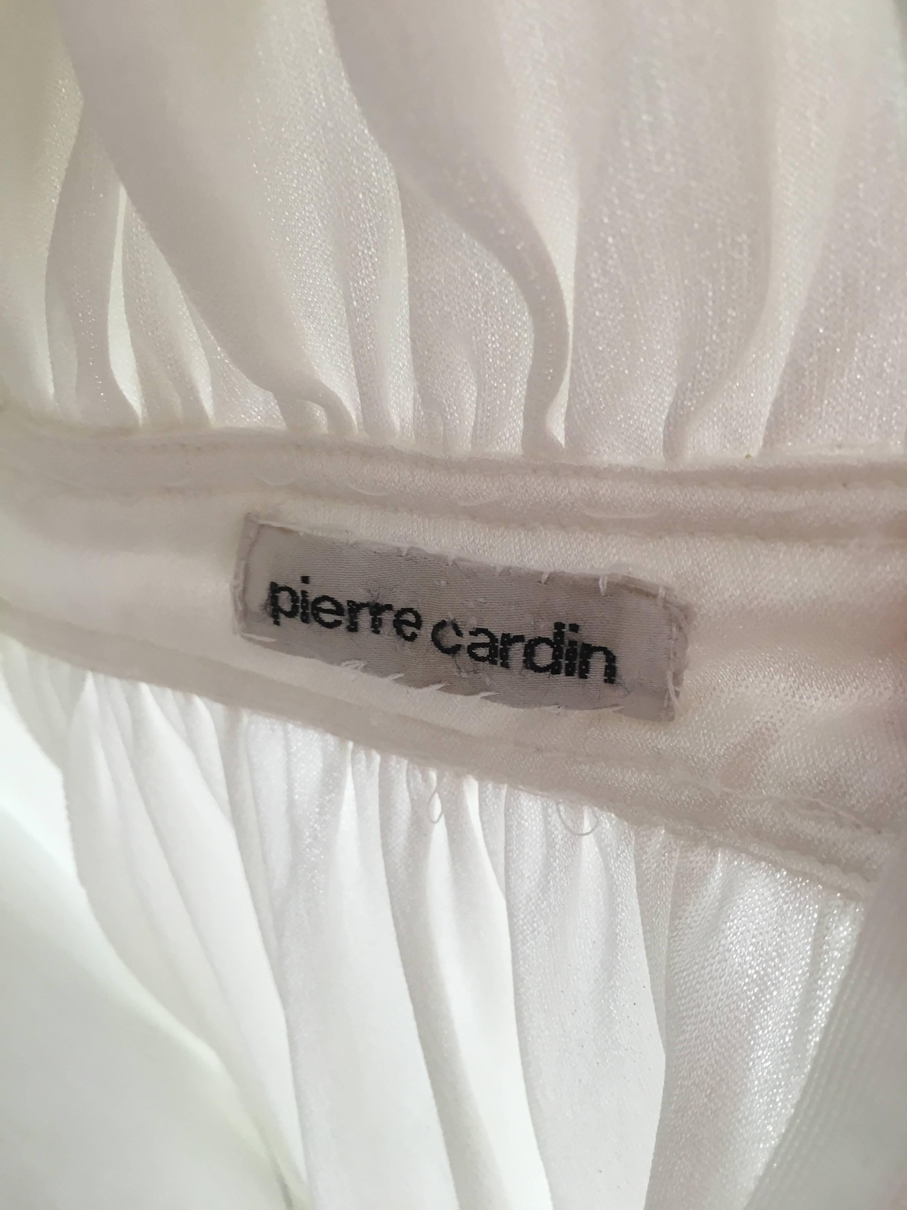 Pierre Cardin 1970s White Jersey Dress with Pockets Size 4. For Sale 6