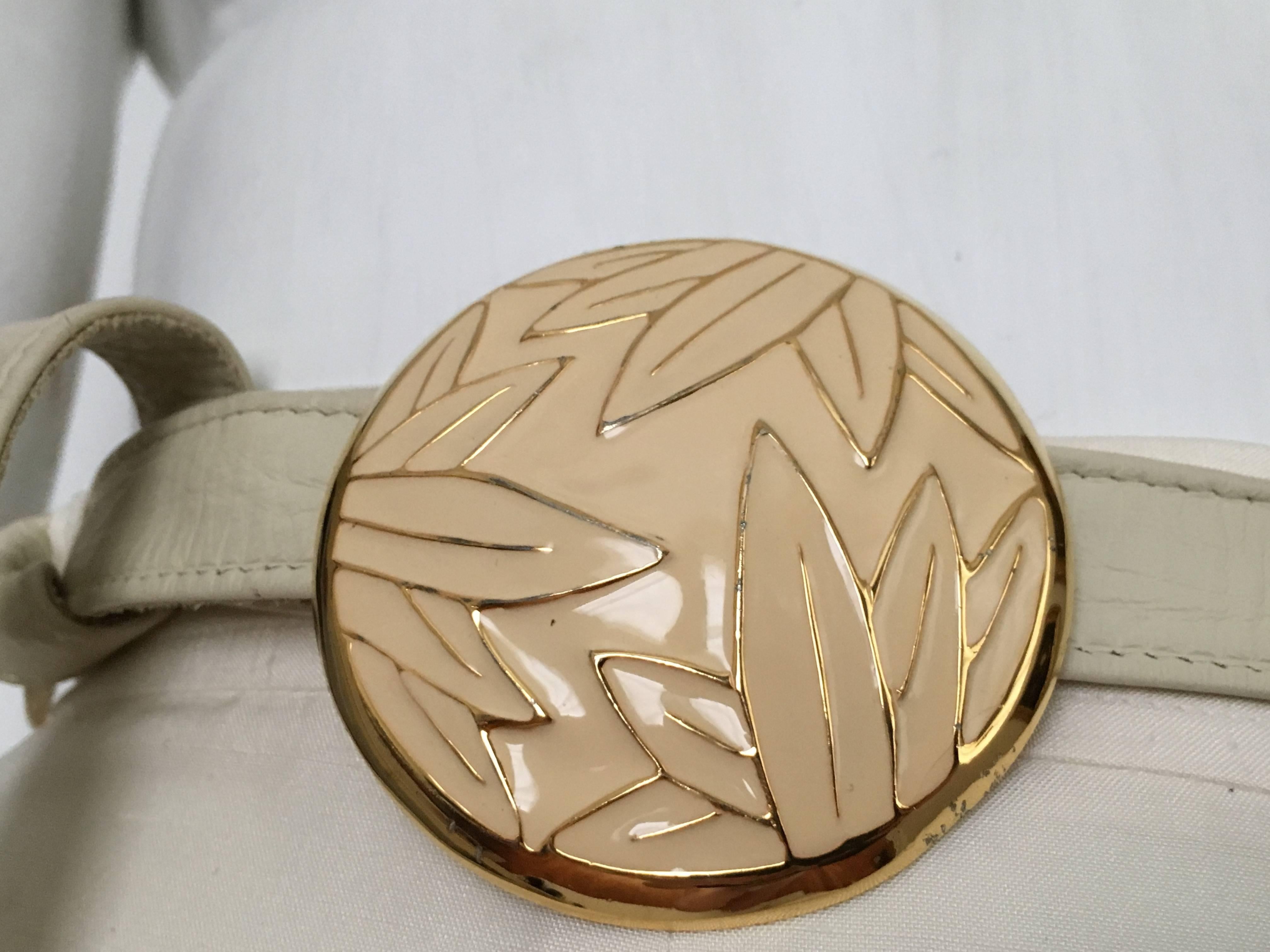 Women's or Men's Alexis Kirk Leaf Pattern Belt Buckle, 1980s  For Sale