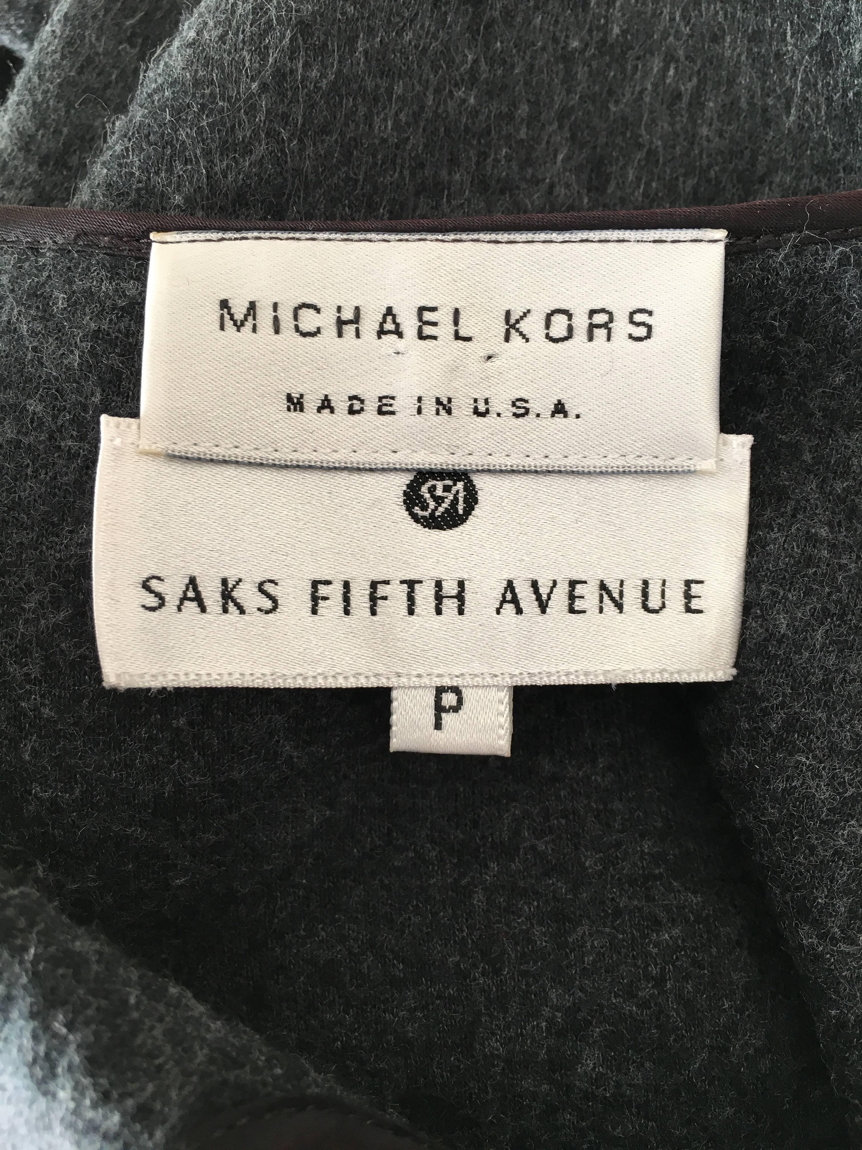 Michael Kors for Saks Fifth Avenue 1980s Grey Flannel Dress with Pockets Size P. For Sale 5